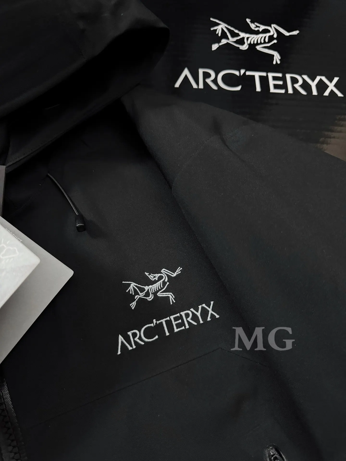 Beta AR GORE-TEX PRO Hooded Shell Jacket D43019499 — view 2