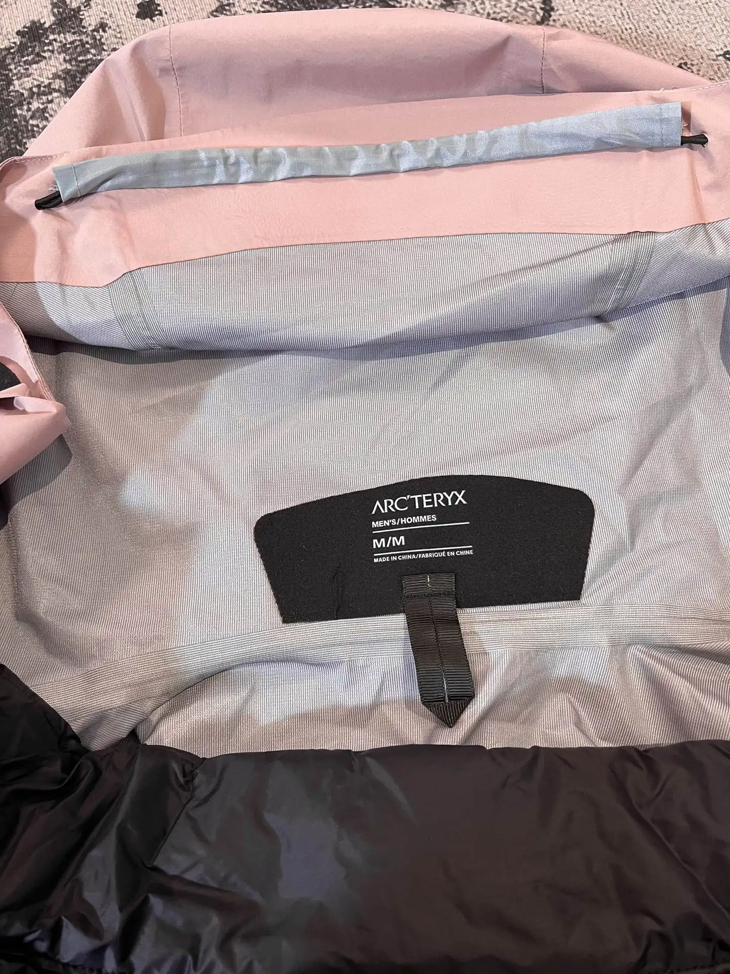 Beta LT 3-in-1 GORE-TEX Jacket with Removable Down Liner D44019323 — view 5