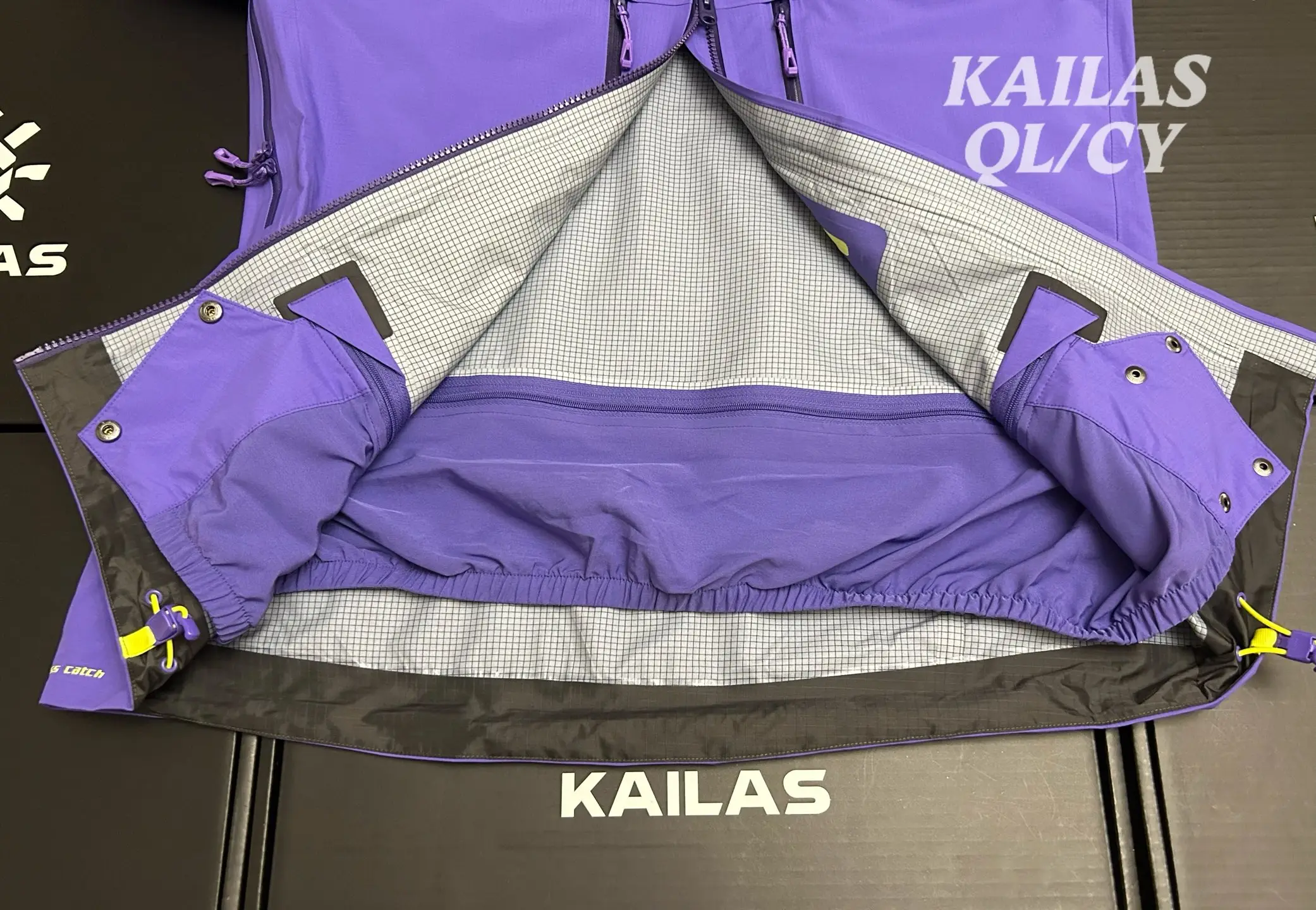 Kailas MONT Q60 China Mountaineering Limited Edition Hardshell Jacket D44019337 — view 8
