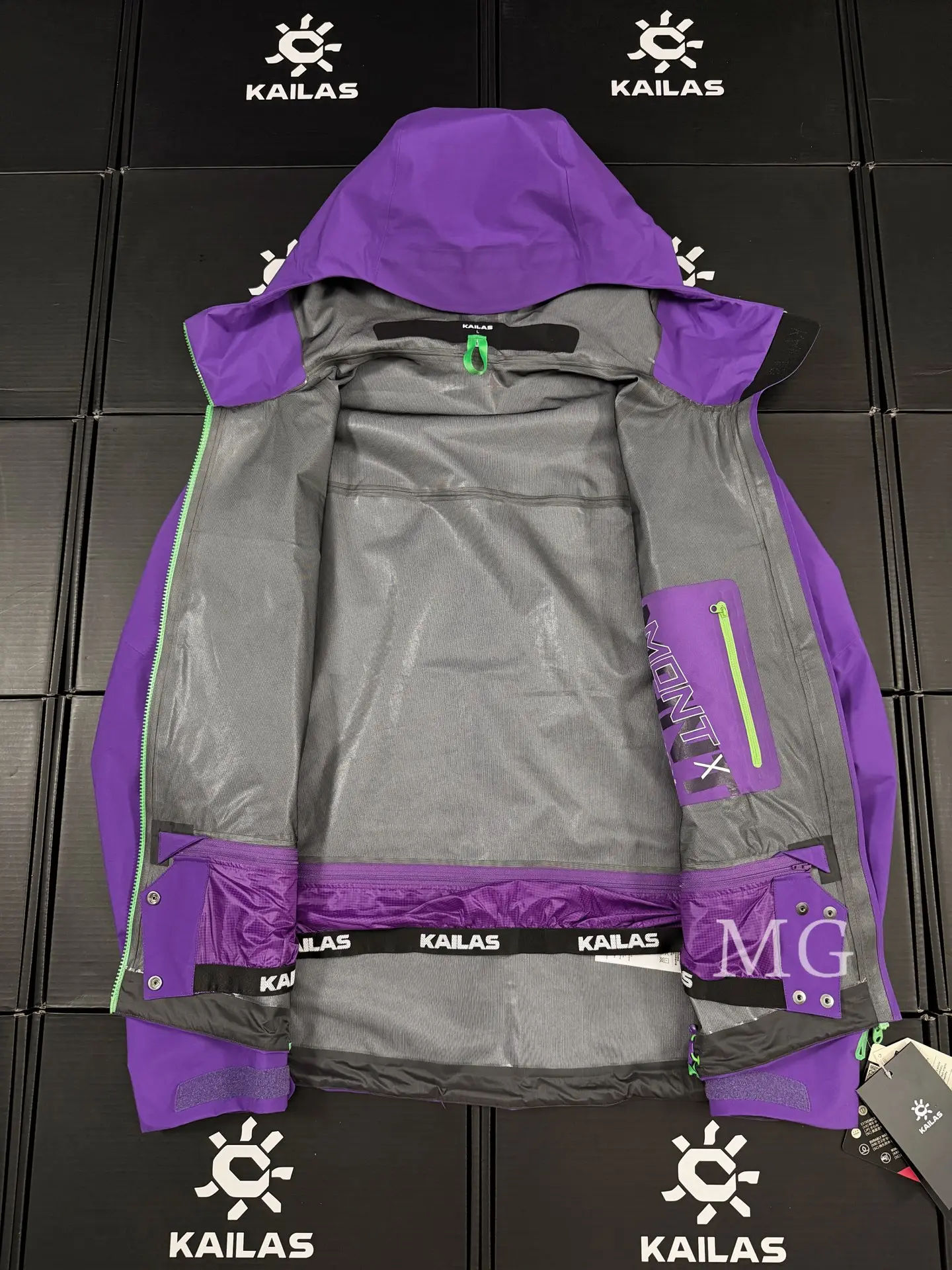 MONT-X Waterproof Hardshell Mountain Jacket D44019465 — view 7