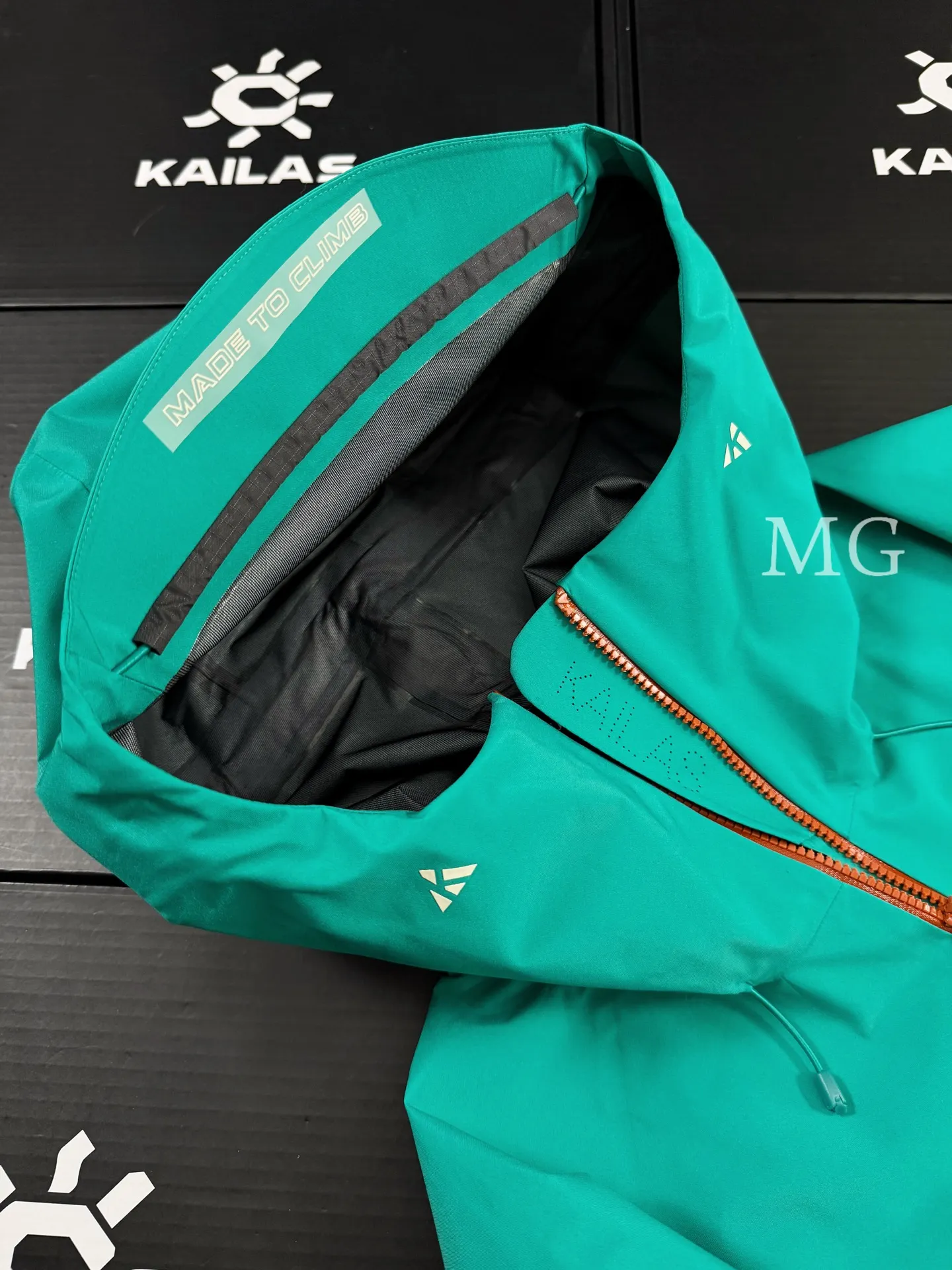 MONT-X Waterproof Hardshell Mountain Jacket D44019468 — view 5