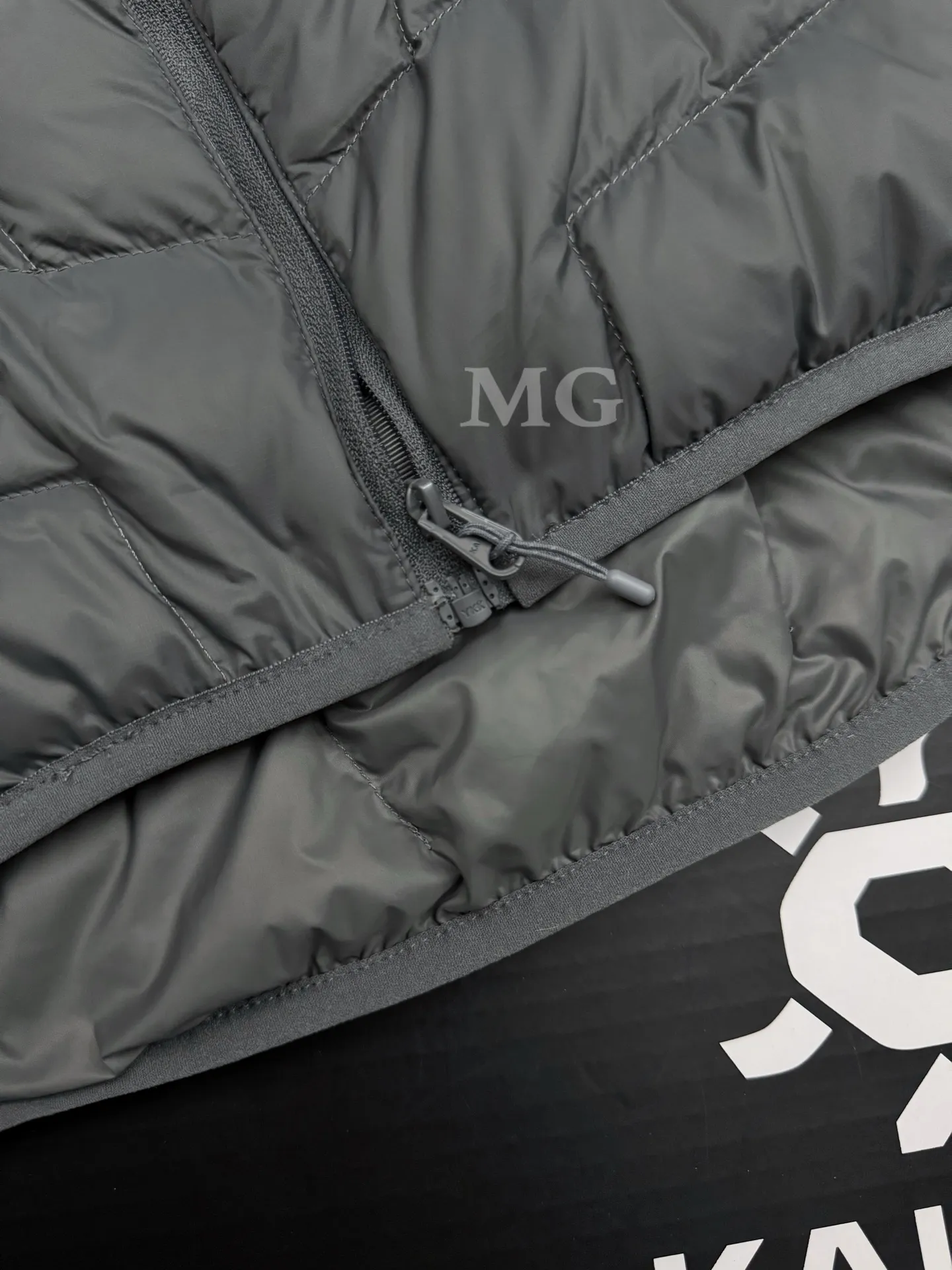 GT Zero 900FP Lightweight Hooded Down Jacket D44019394 — view 6