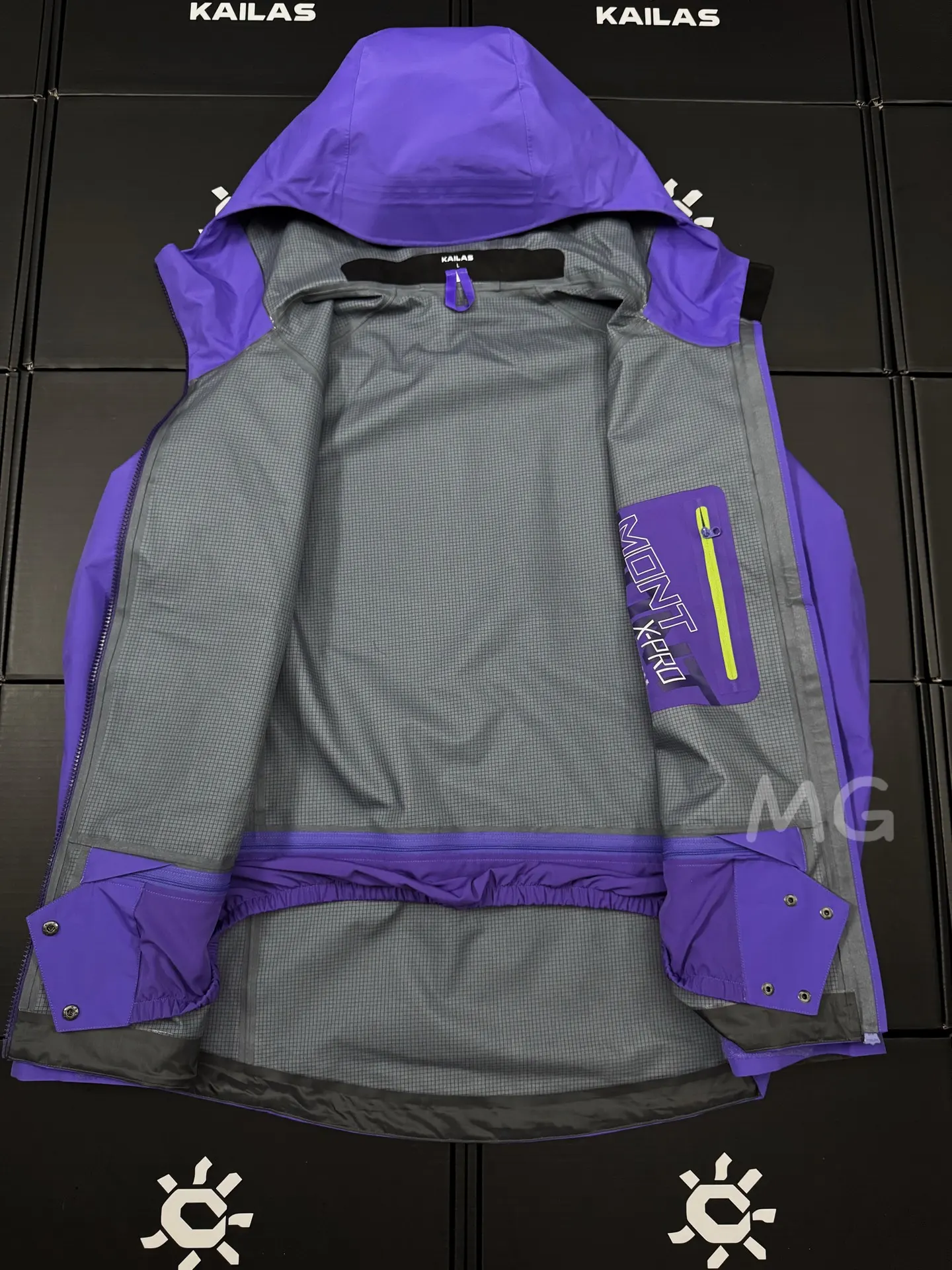 KAILAS Mont-X Pro GORE-TEX Hardshell Jacket D46019334 — view 9