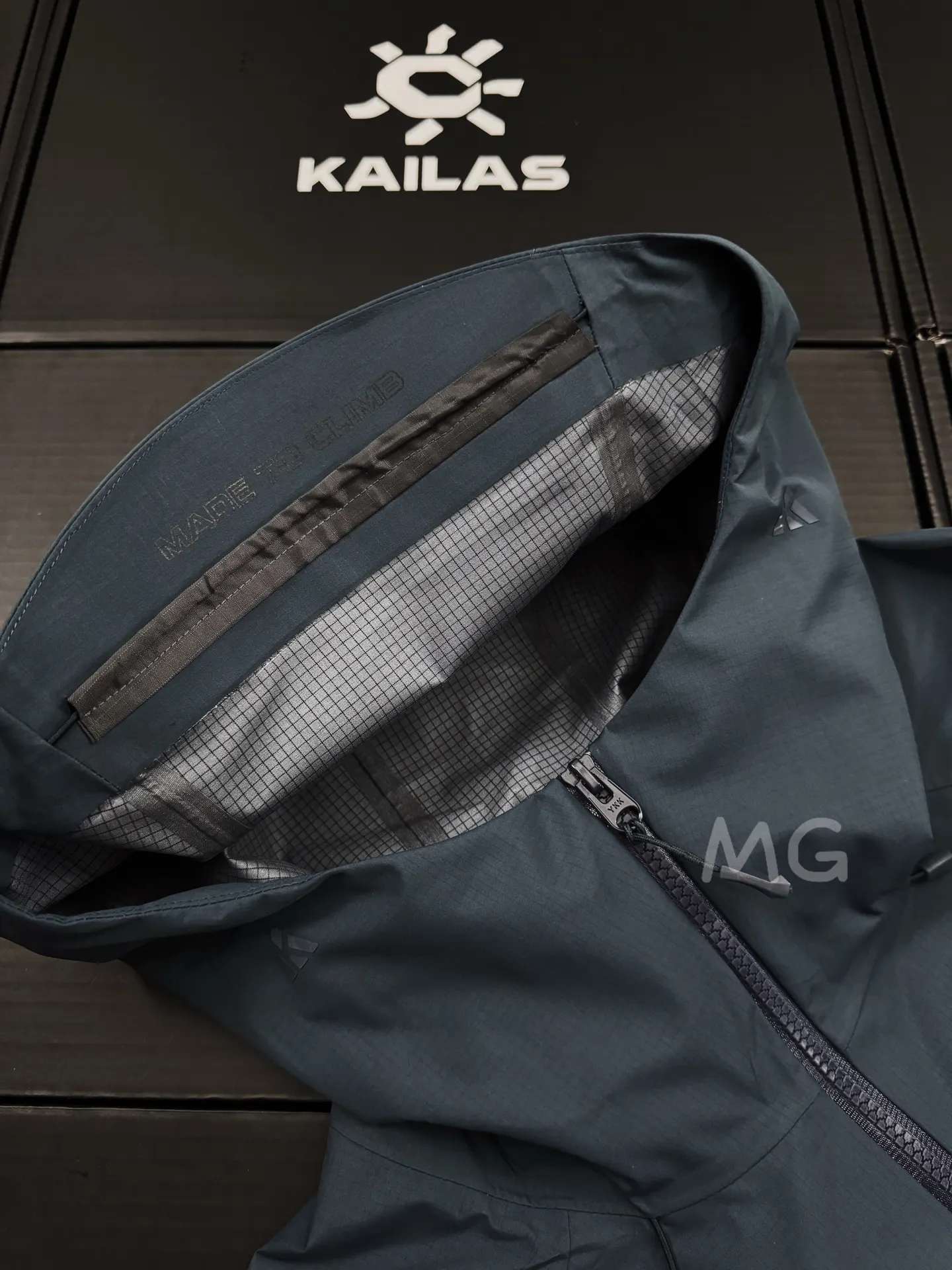 KAILAS MONT-X Pro Waterproof Hardshell Jacket D46019336 — view 4