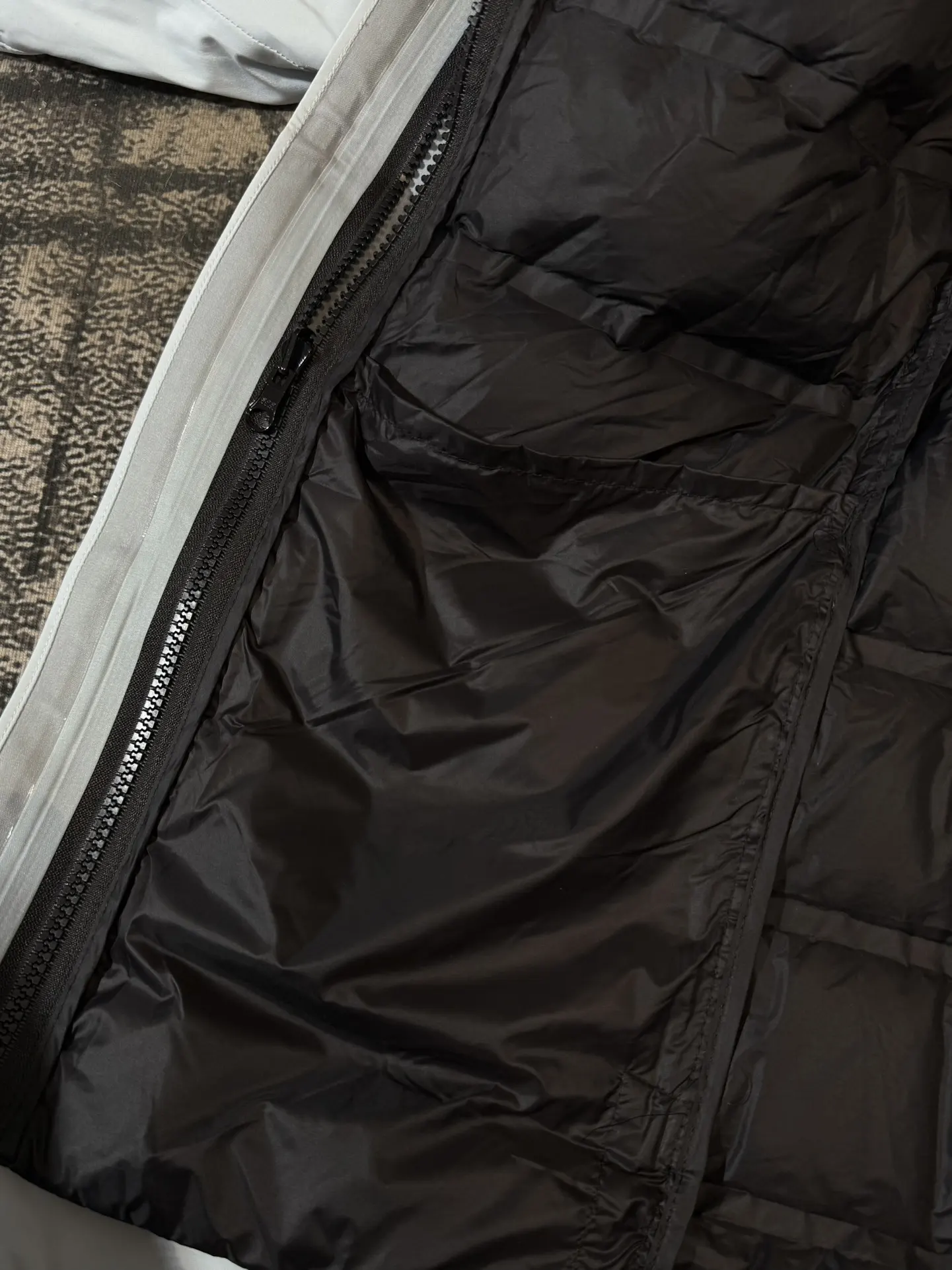 Alpha SV 3-in-1 GORE-TEX Hardshell Jacket D48019400 — view 8