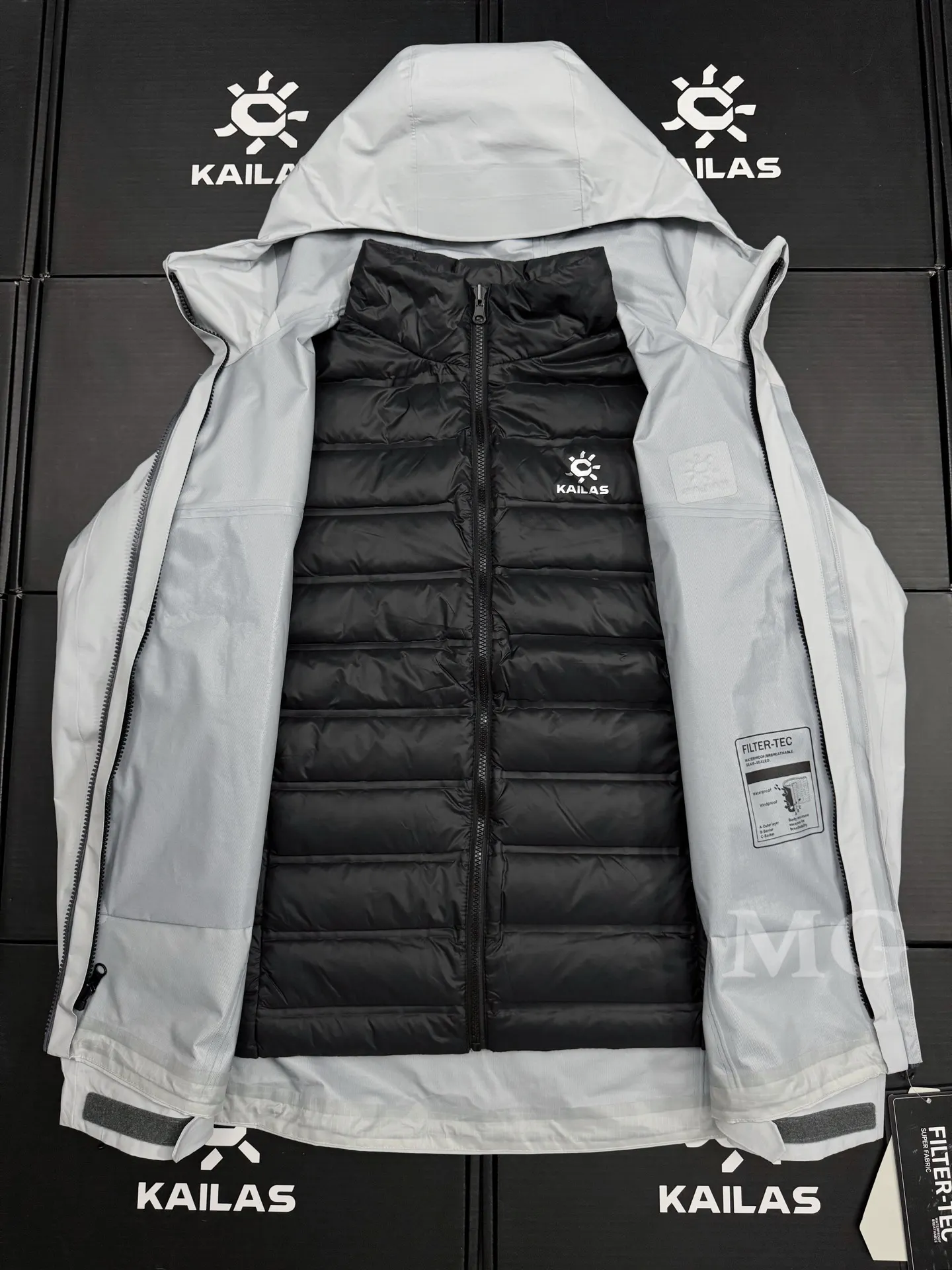 Bogda 3-in-1 Waterproof Down Jacket D48019662 — view 7