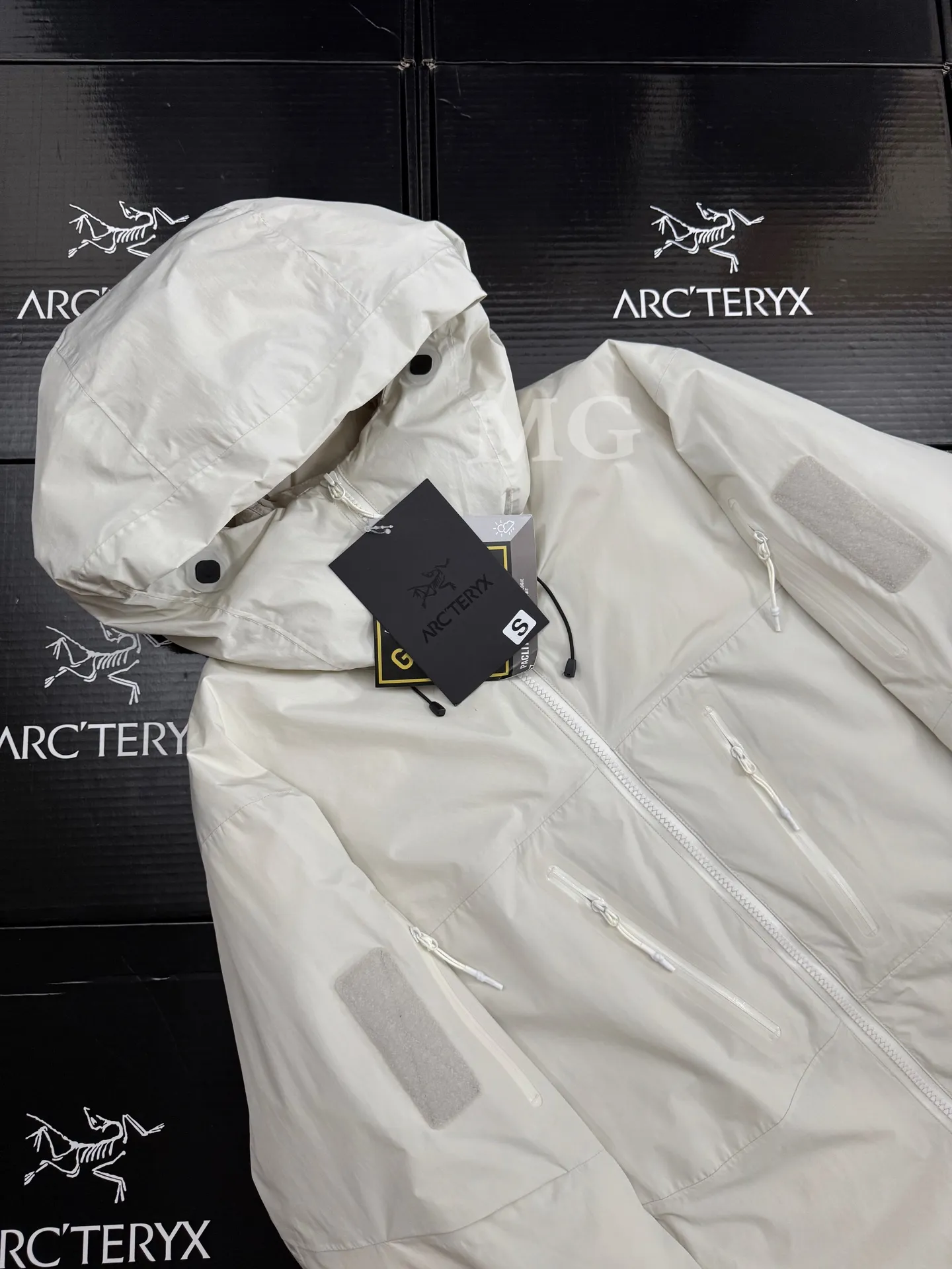 System_A Kobah Parka GORE-TEX Down Jacket D50019360 — view 6
