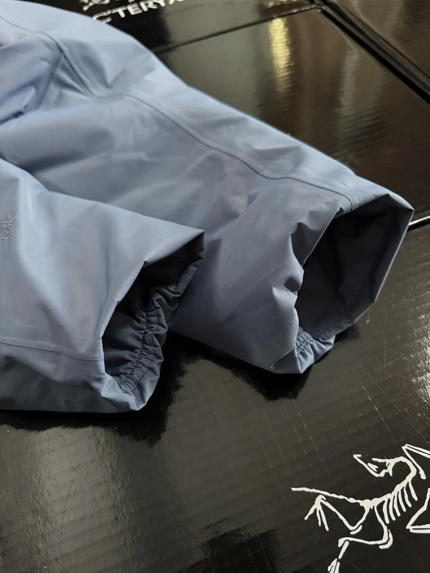 Solano Down Hooded GORE-TEX Jacket D52019588 — view 7