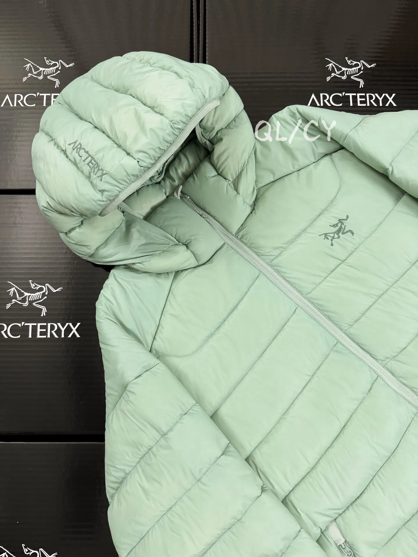 Cerium Hooded Down Puffer Jacket D52019657 — view 2