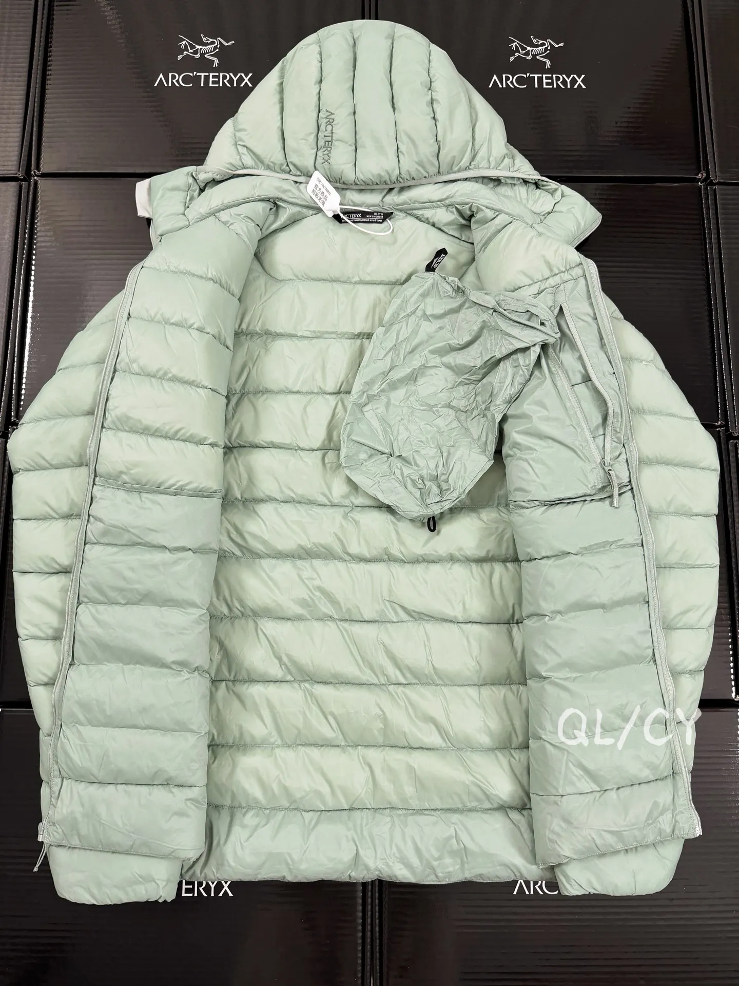 Cerium Hooded Down Puffer Jacket D52019657 — view 8