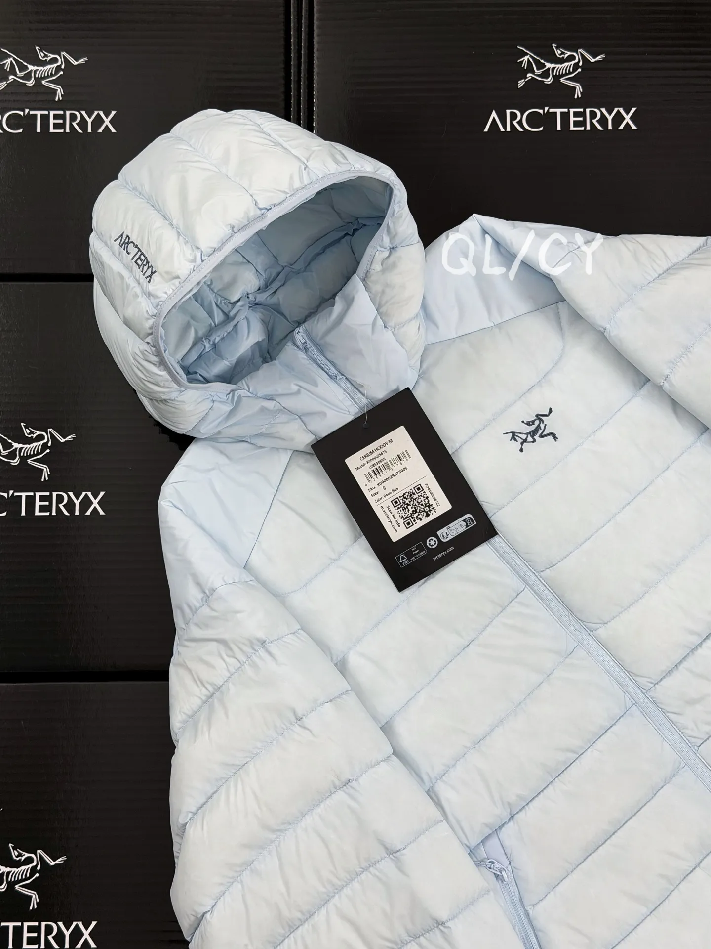 Cerium Hooded Down Puffer Jacket D52019656 — view 2
