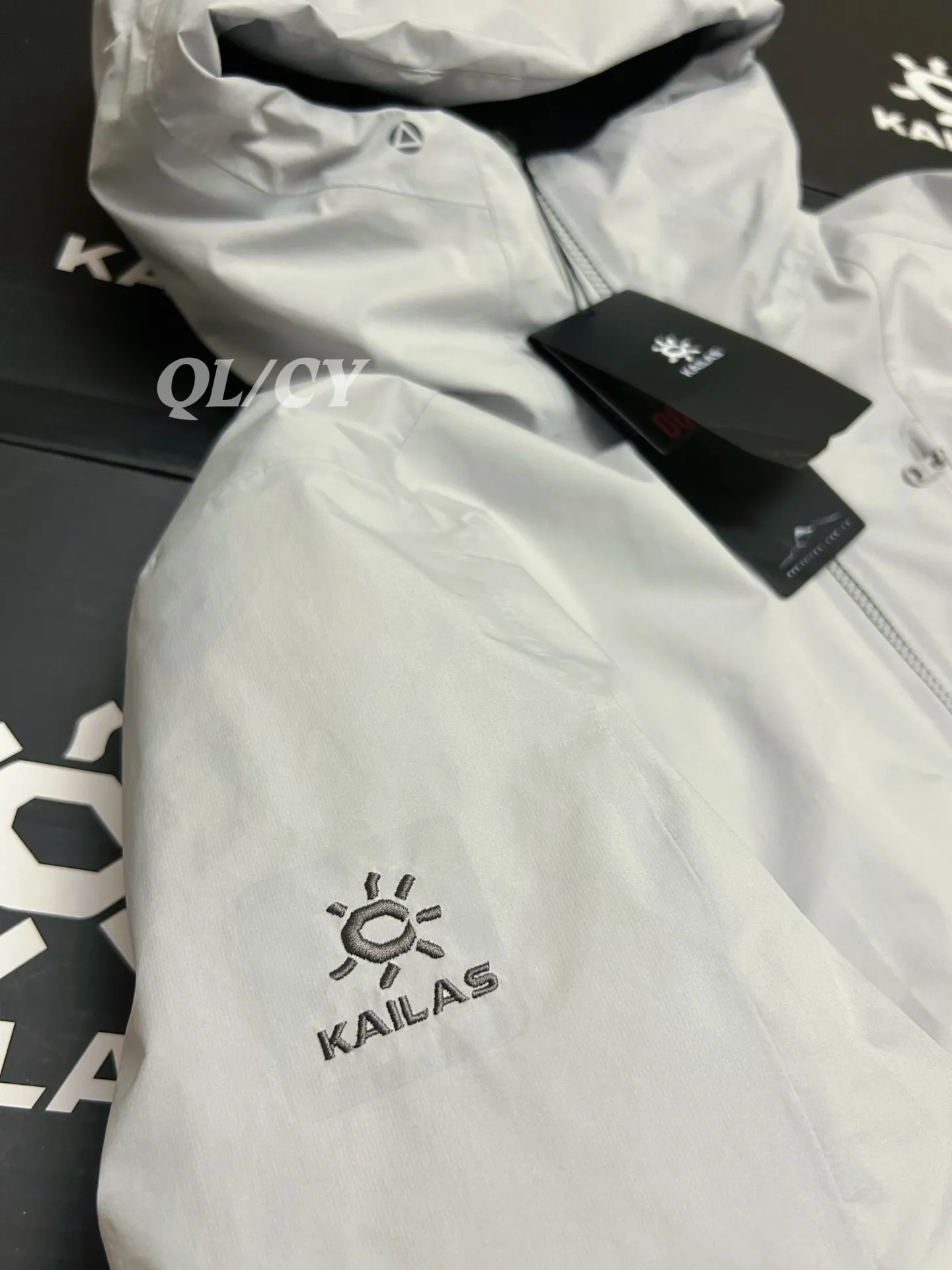 Kailas Caucasus Filtertec Down-Filled Hardshell Jacket D55019430 — view 5