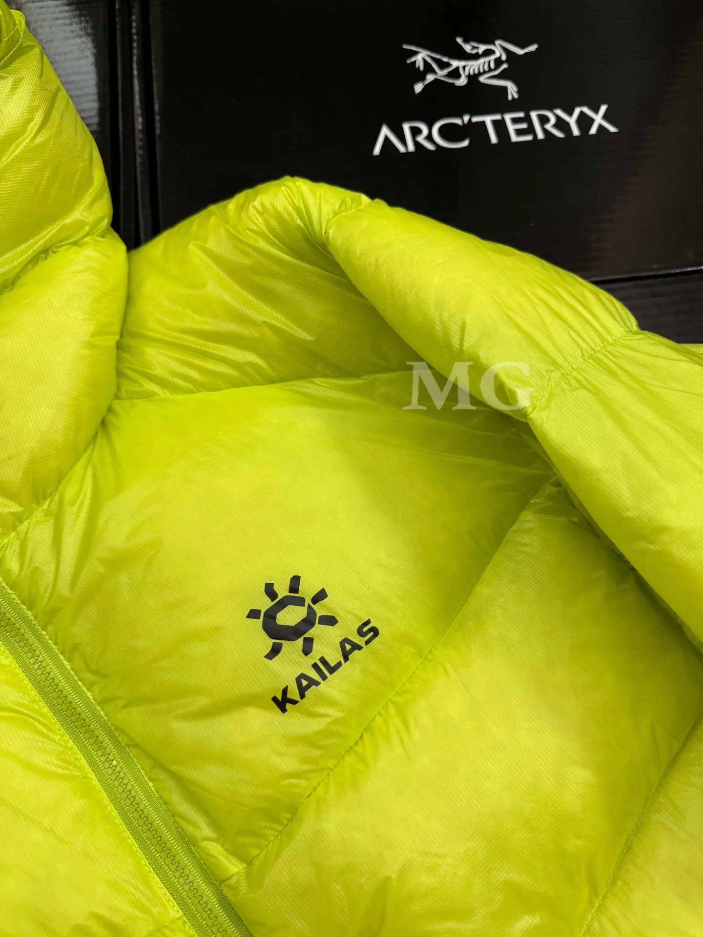 KAILAS 5000GT 1000-Fill Hooded Down Jacket D56019410 — view 2
