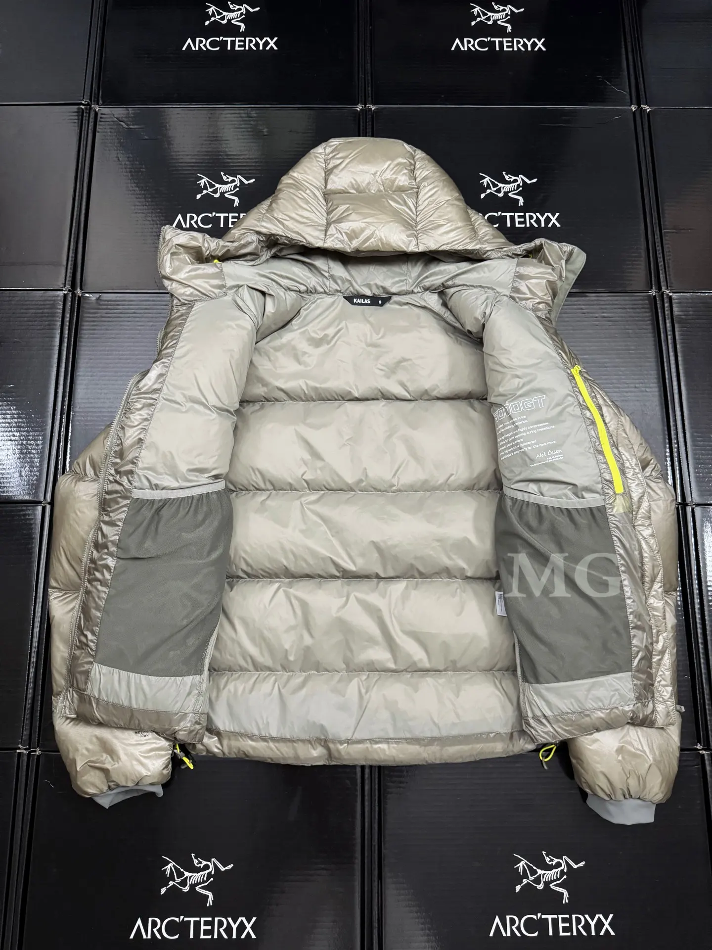 Kailas 5000GT Hooded Down Puffer Jacket D56019407 — view 6