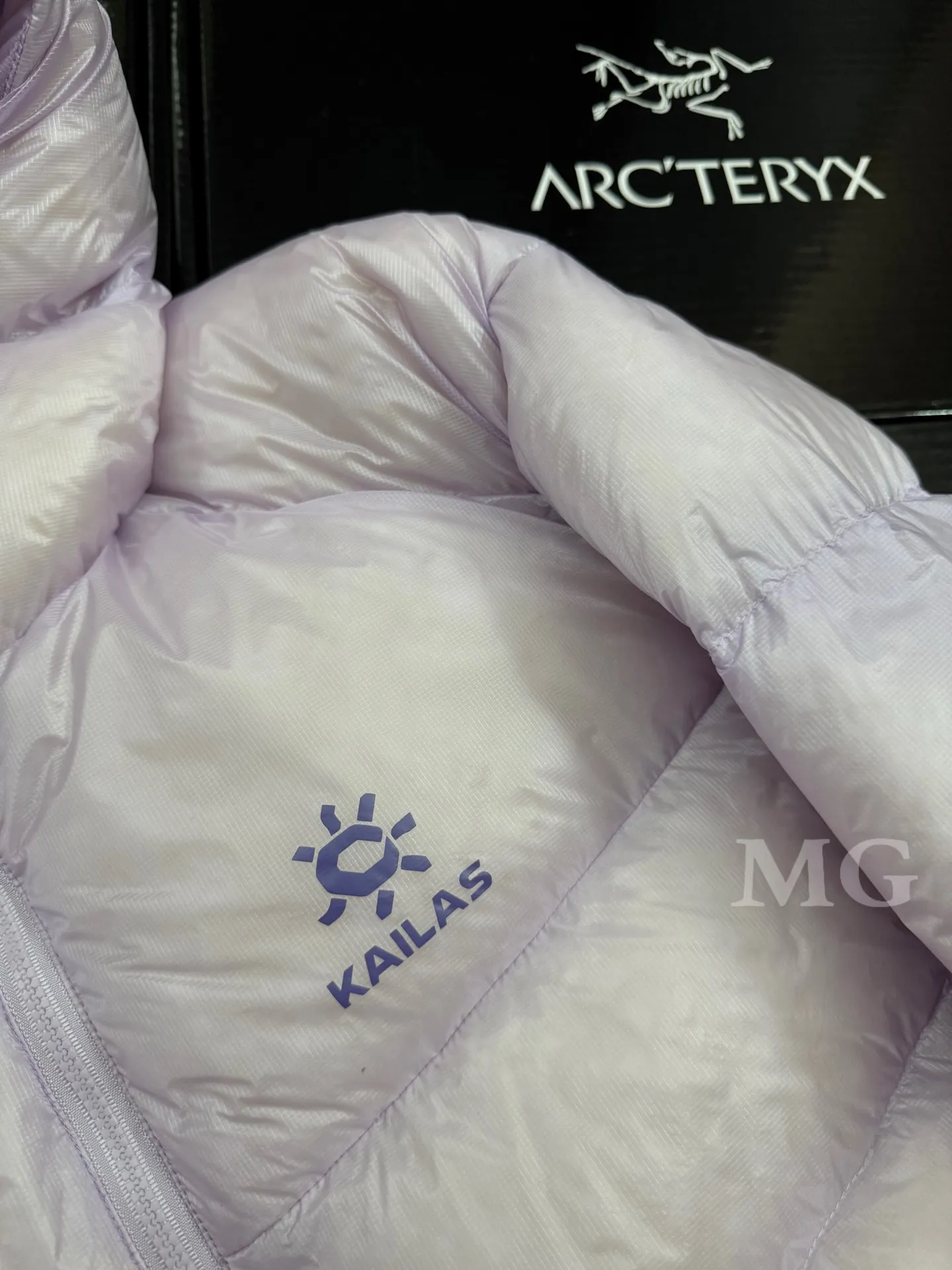Kailas 5000GT Lightweight Down-Filled Puffer Jacket D56019406 — view 3