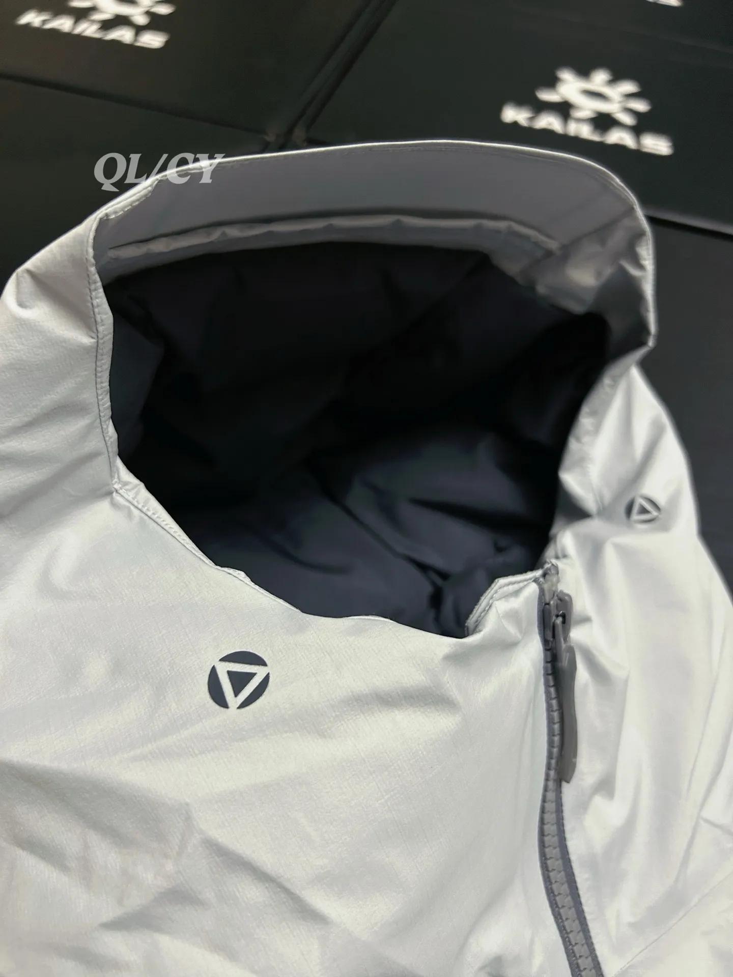 Aspen Hardshell Down-Filled Hooded Jacket D56019426 — view 5