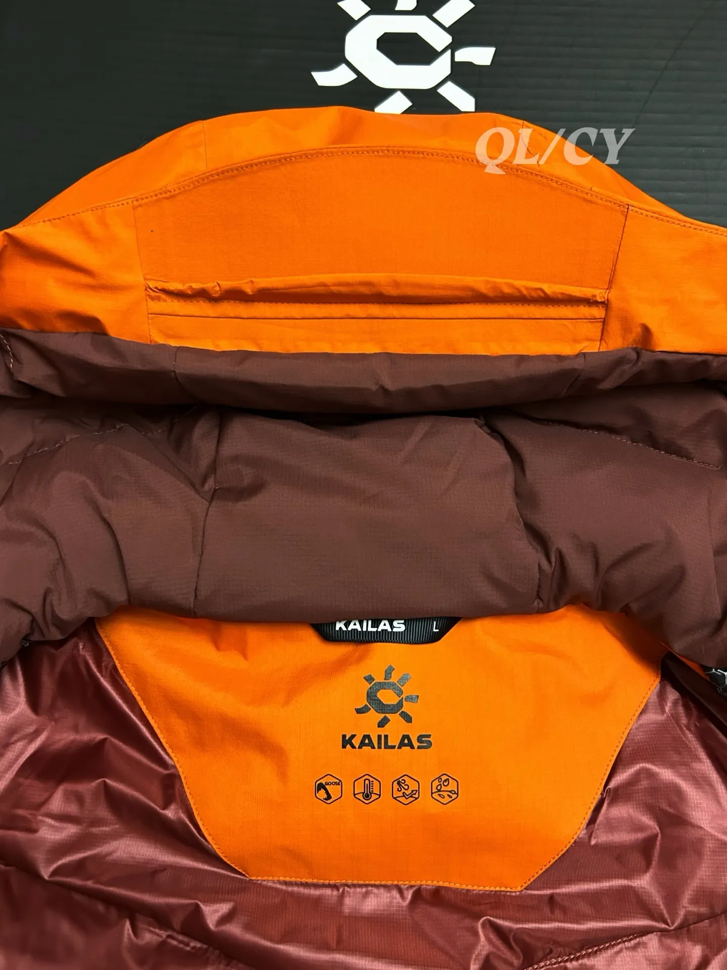 Aspen Hardshell Down-Filled Hooded Jacket D56019424 — view 8