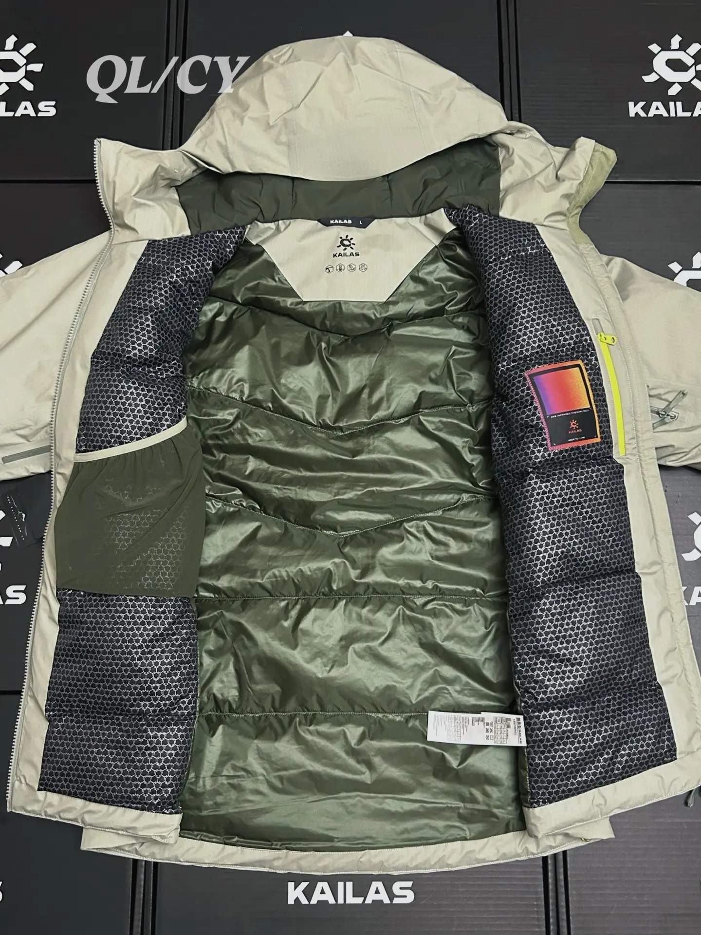 Aspen 3-Layer Hardshell Down-Filled Jacket D56019425 — view 2