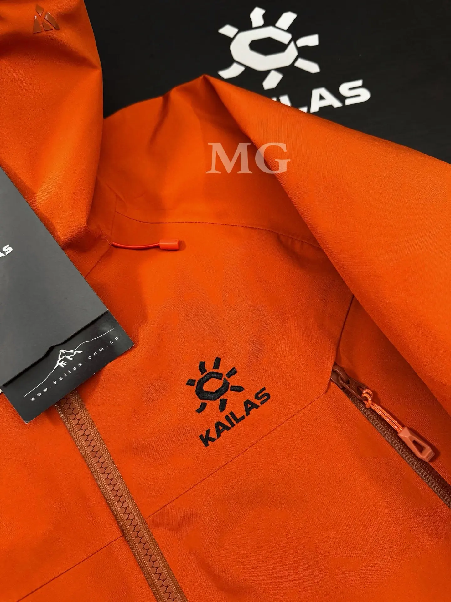 Mont-X 3-in-1 GORE-TEX Down Jacket D58019610 — view 9