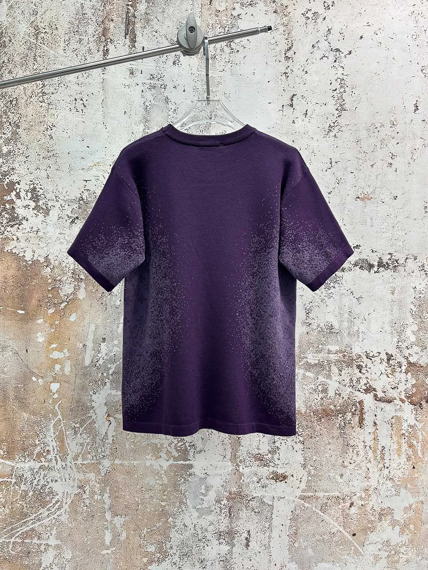 Monogram Gradient Knit T-Shirt D19013918 — view 2