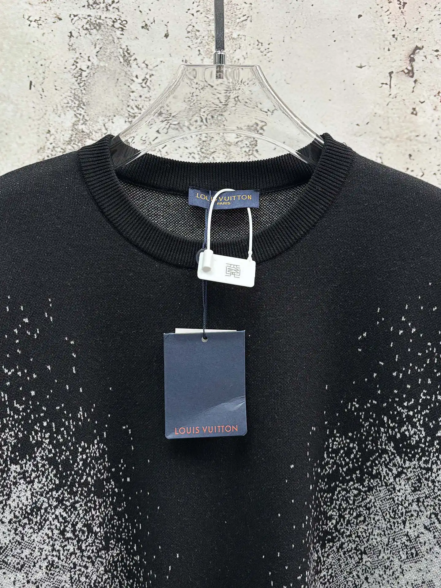 Monogram Gradient Knit T-Shirt D19013917 — view 6