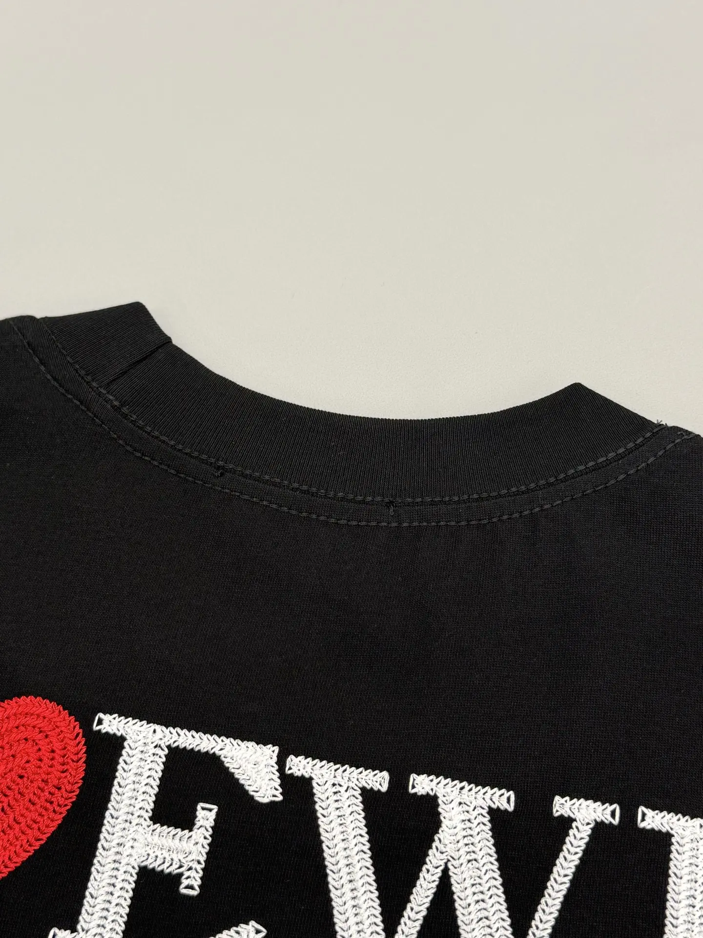 Logo Embroidery Heavyweight Cotton T-Shirt D13513379 — view 7
