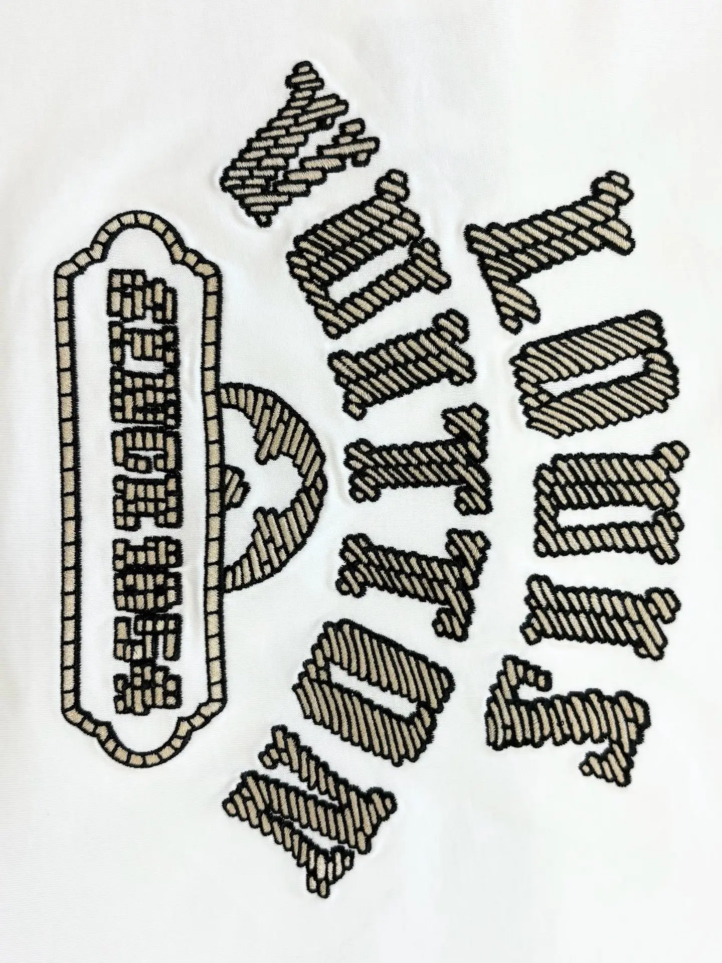 Embroidered Logo Cotton T-Shirt D13513384 — view 6