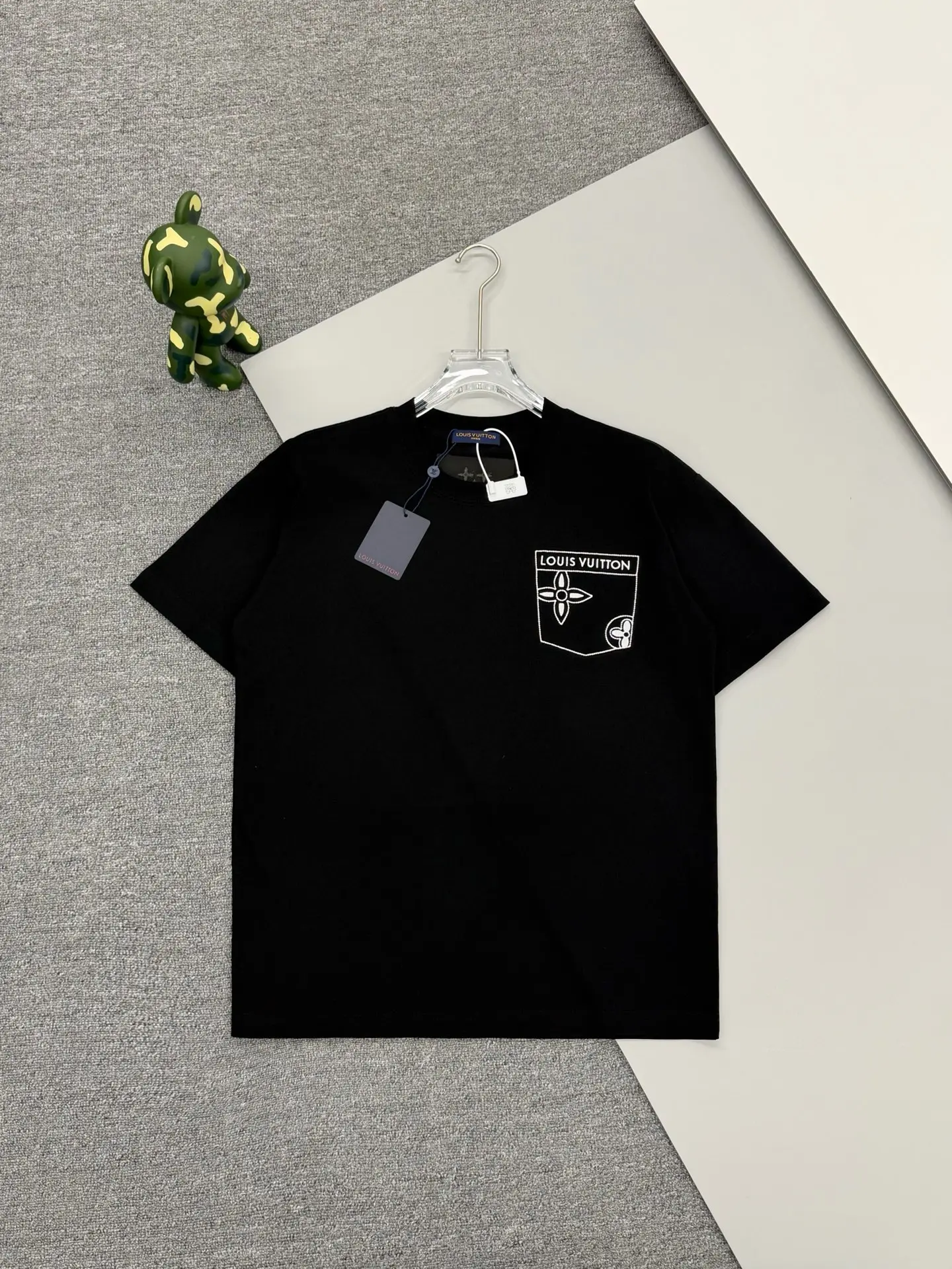 Embroidered Monogram Pocket T-Shirt D13513373