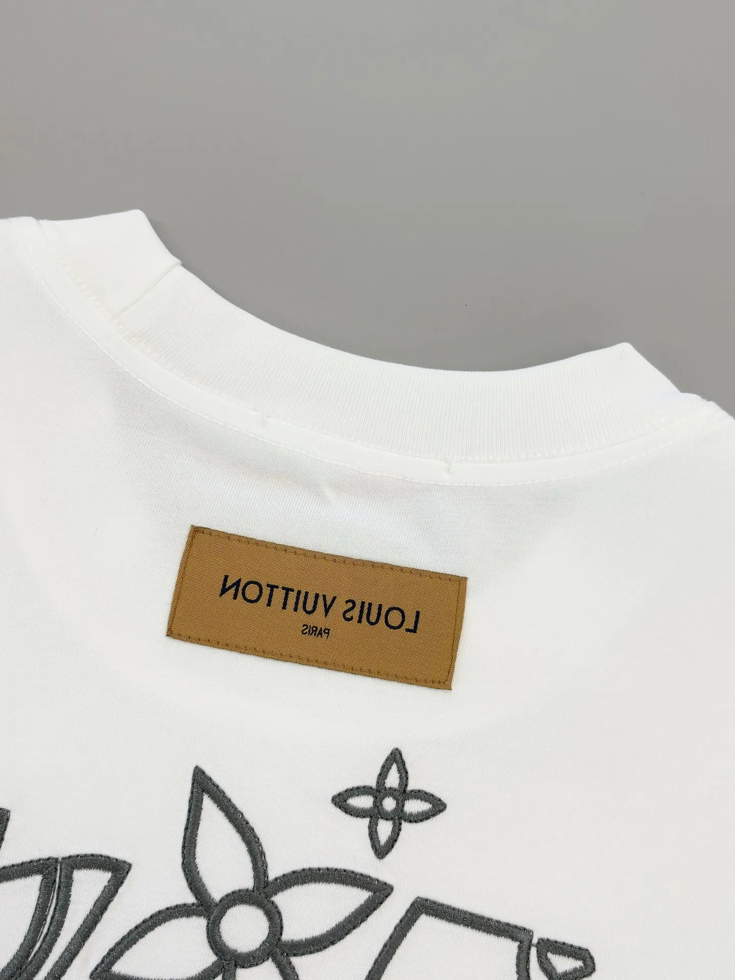 Embroidered Logo Cotton T-Shirt D13513352 — view 7