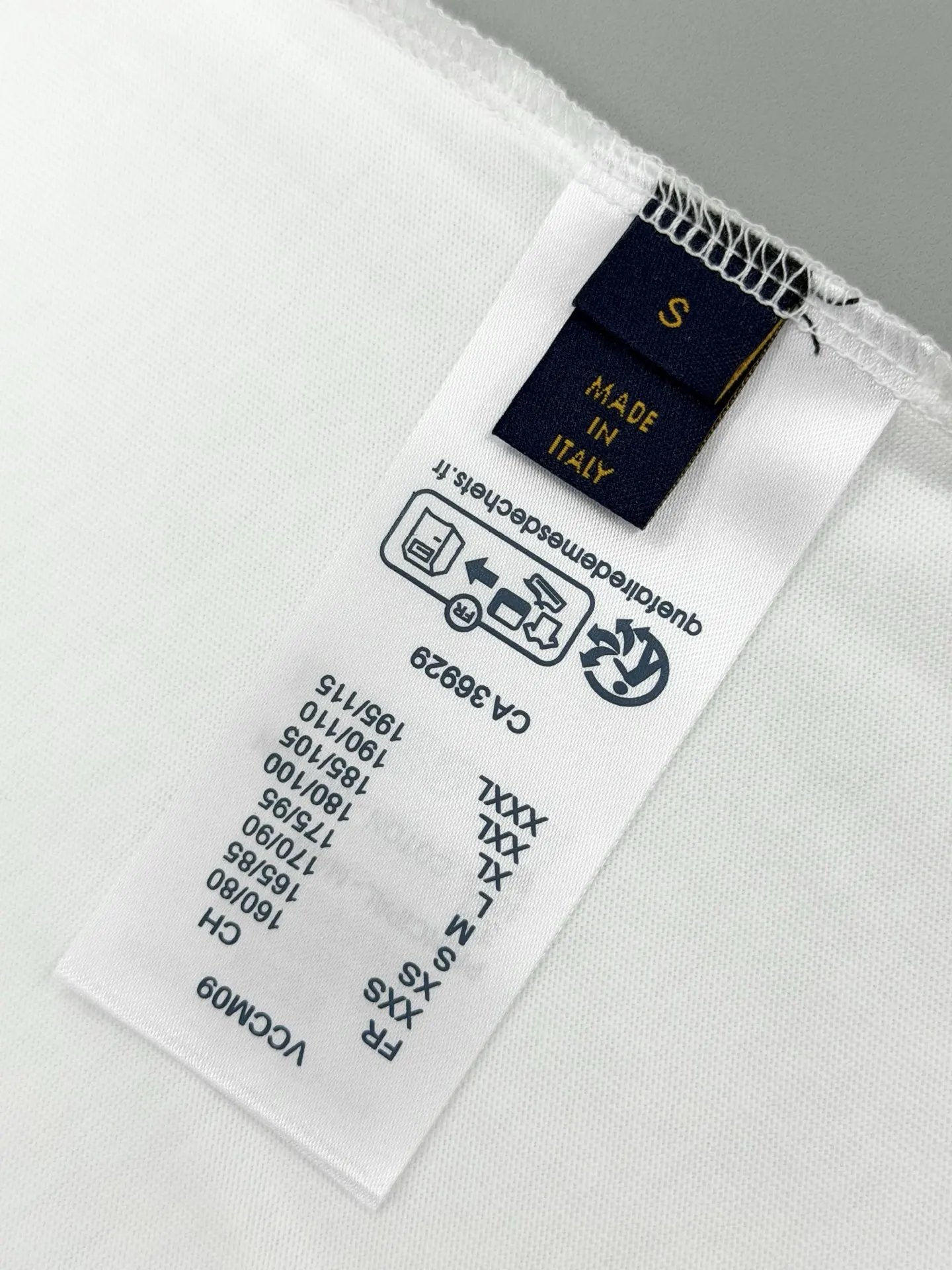 Hand-Painted Logo Cotton T-Shirt D13513362 — view 8