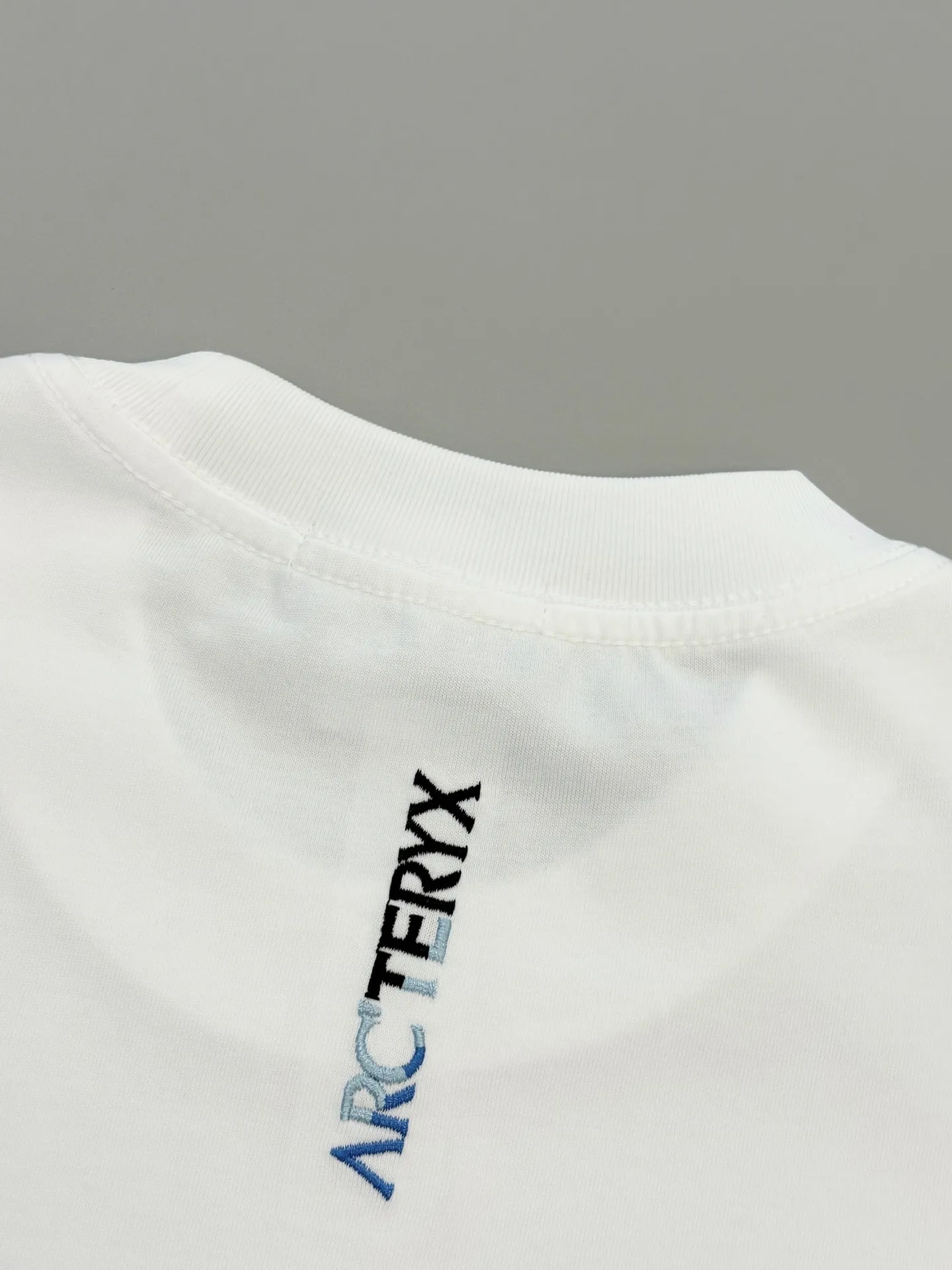 Embroidered Logo Cotton-Jersey T-Shirt D13513085 — view 7