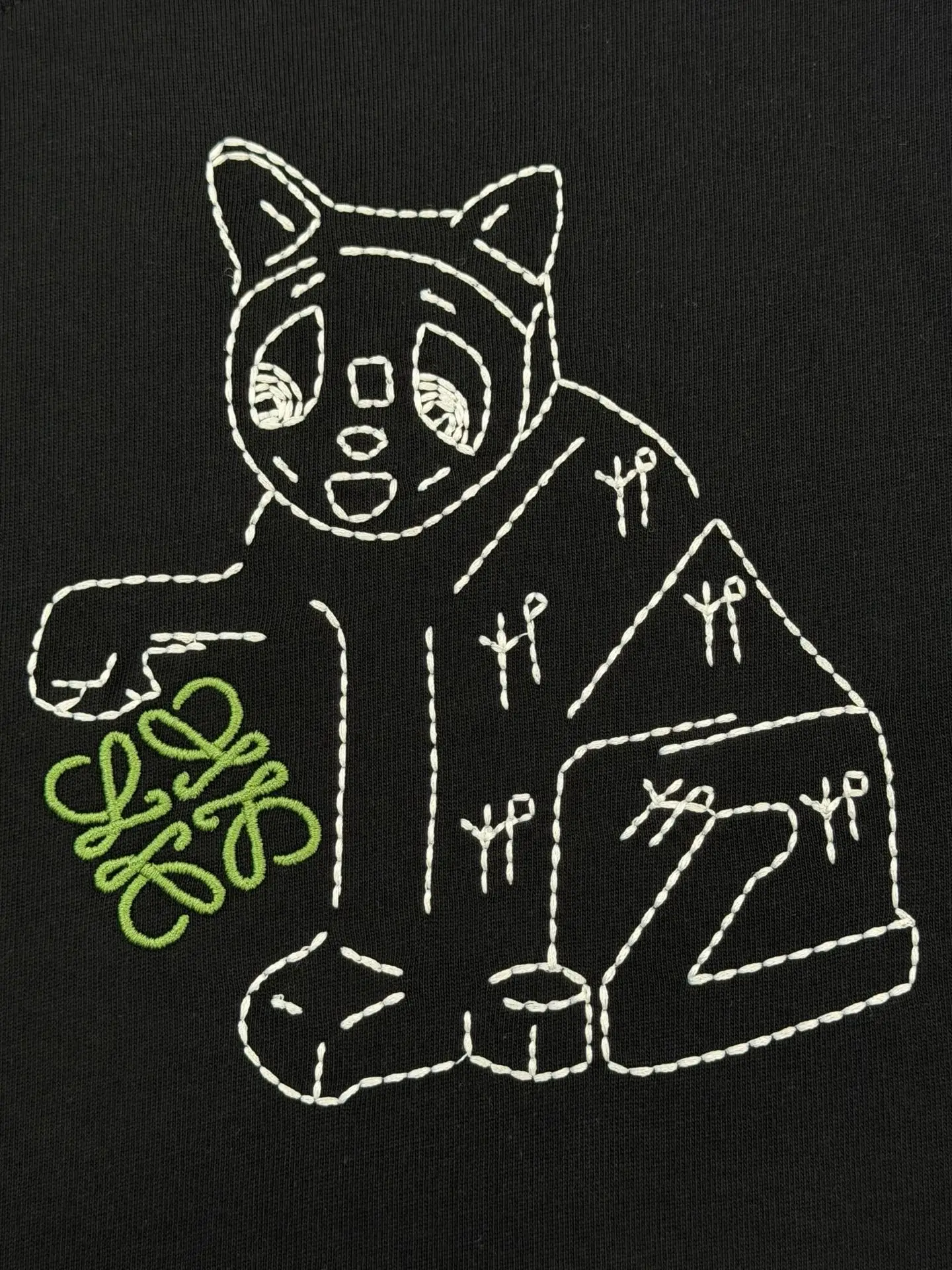 Louis Wain Cat Embroidered Cotton T-Shirt D13513108 — view 5