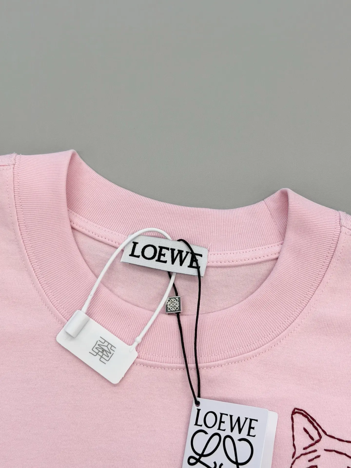 Loewe x Louis Wain Embroidered Cat T-Shirt D13513109 — view 3