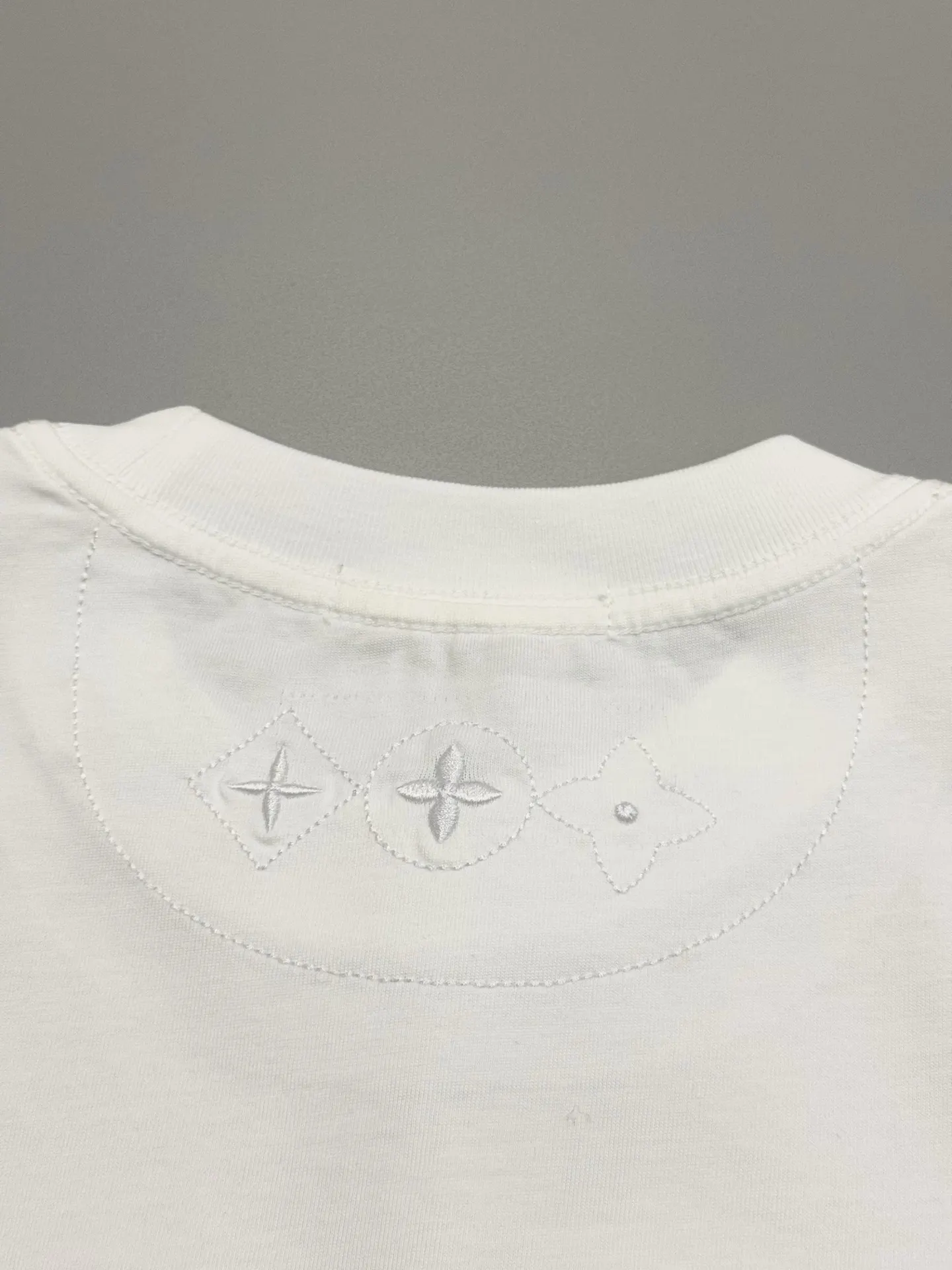 Embroidered Signature Oversized T-Shirt D13513258 — view 6