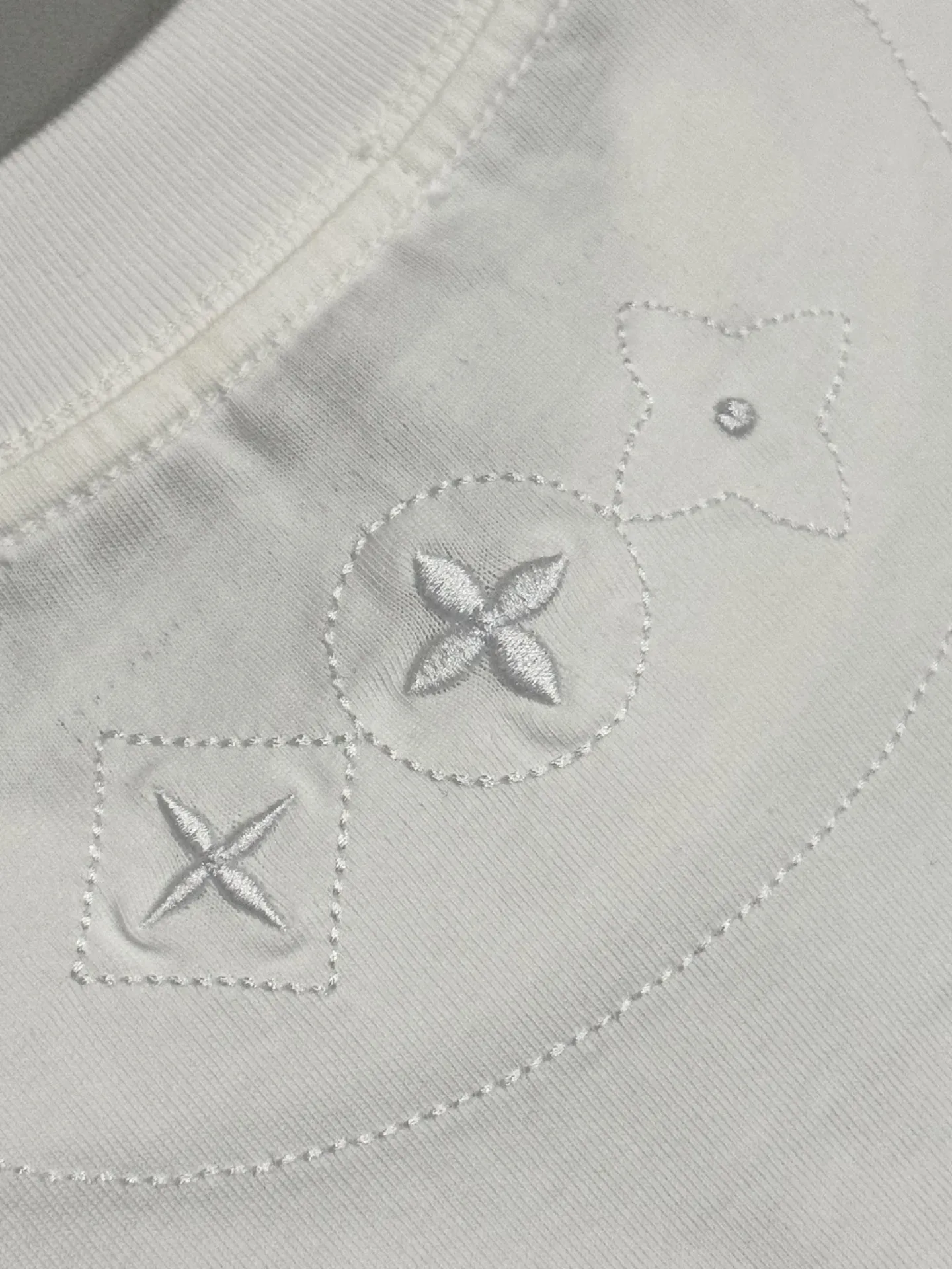 Embroidered Signature Oversized T-Shirt D13513258 — view 7