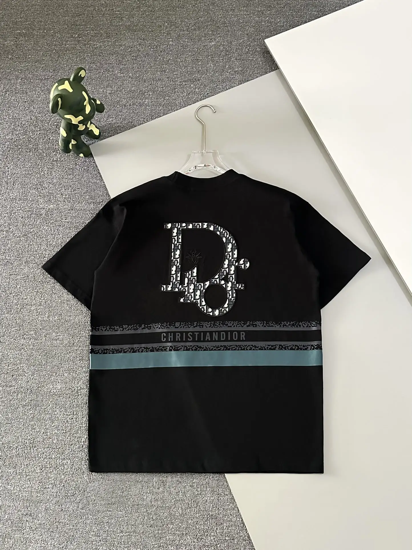 Embossed Logo Cotton T-Shirt D13513401 — view 2