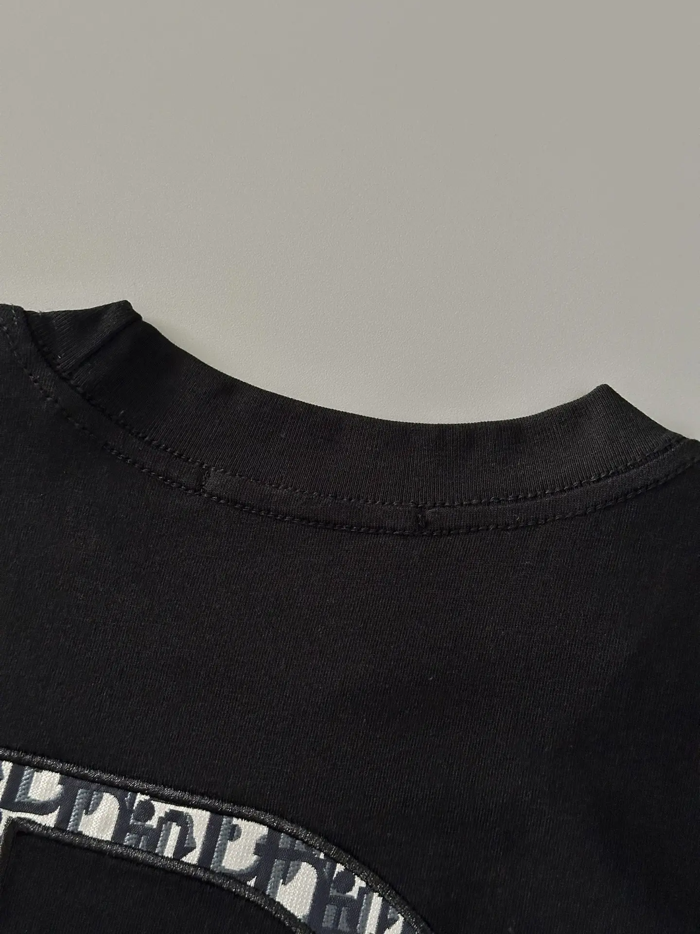 Embossed Logo Cotton T-Shirt D13513401 — view 7