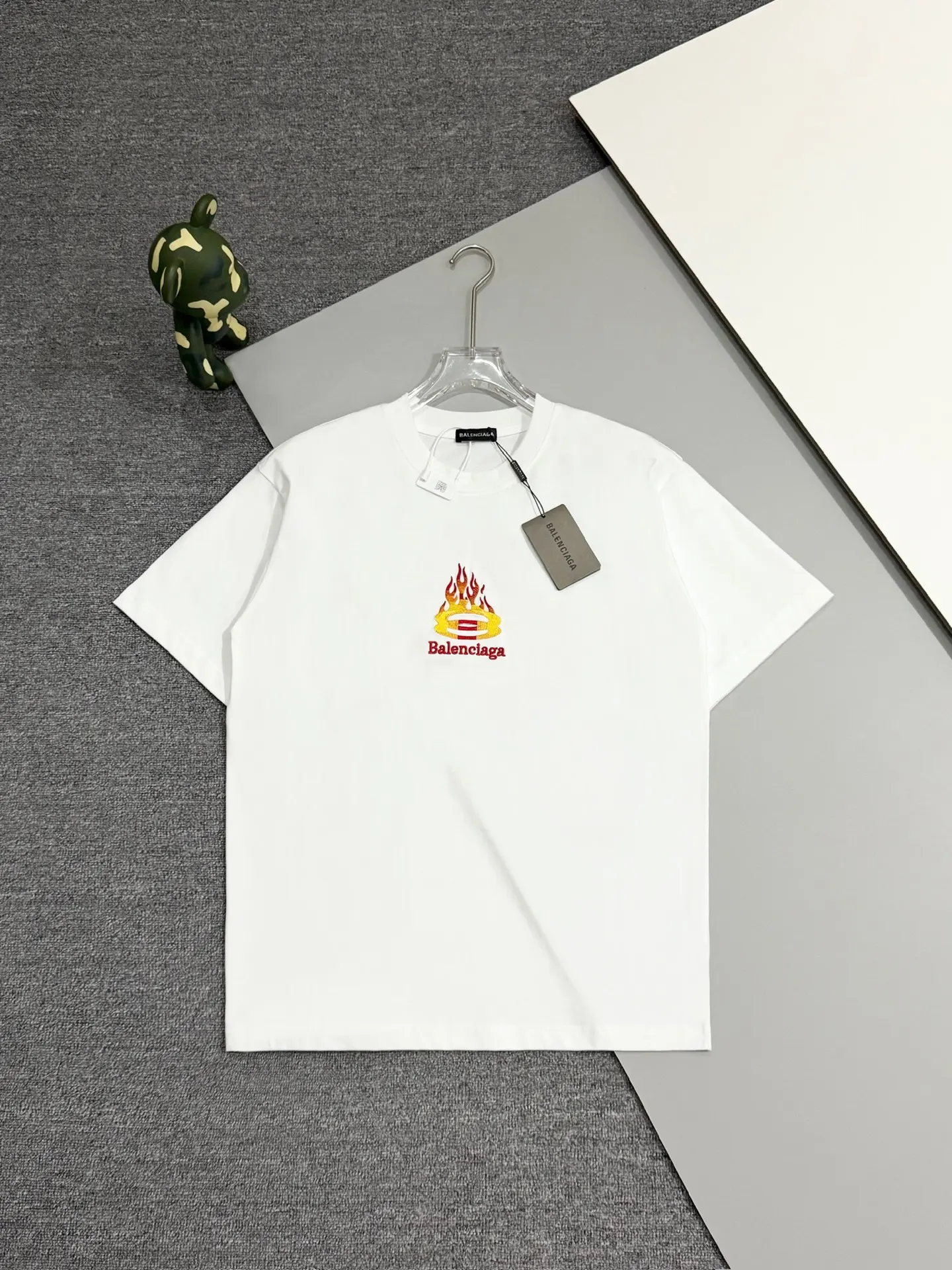 Flame Logo Embroidered Cotton T-Shirt D13513336
