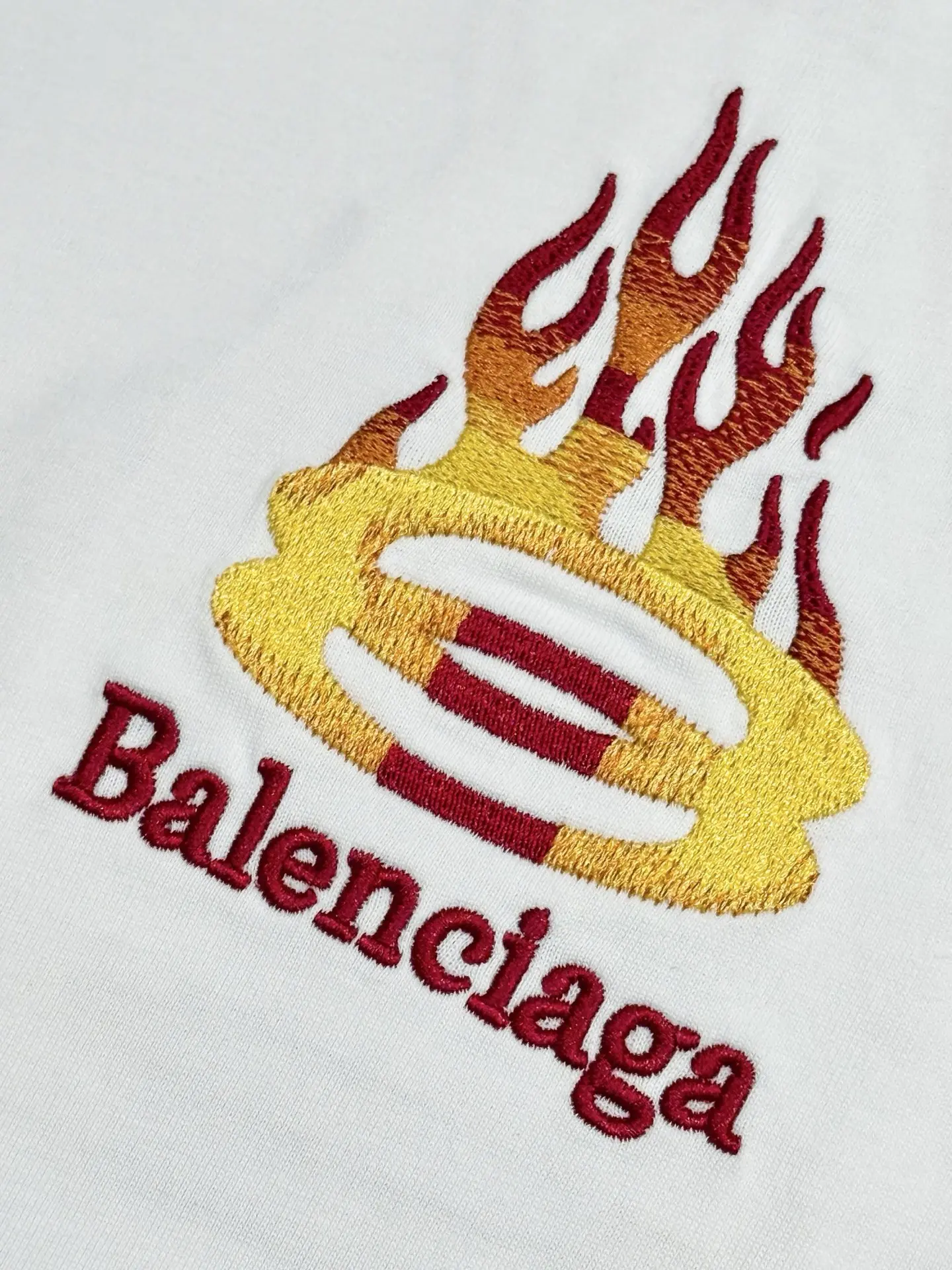 Flame Logo Embroidered Cotton T-Shirt D13513336 — view 5