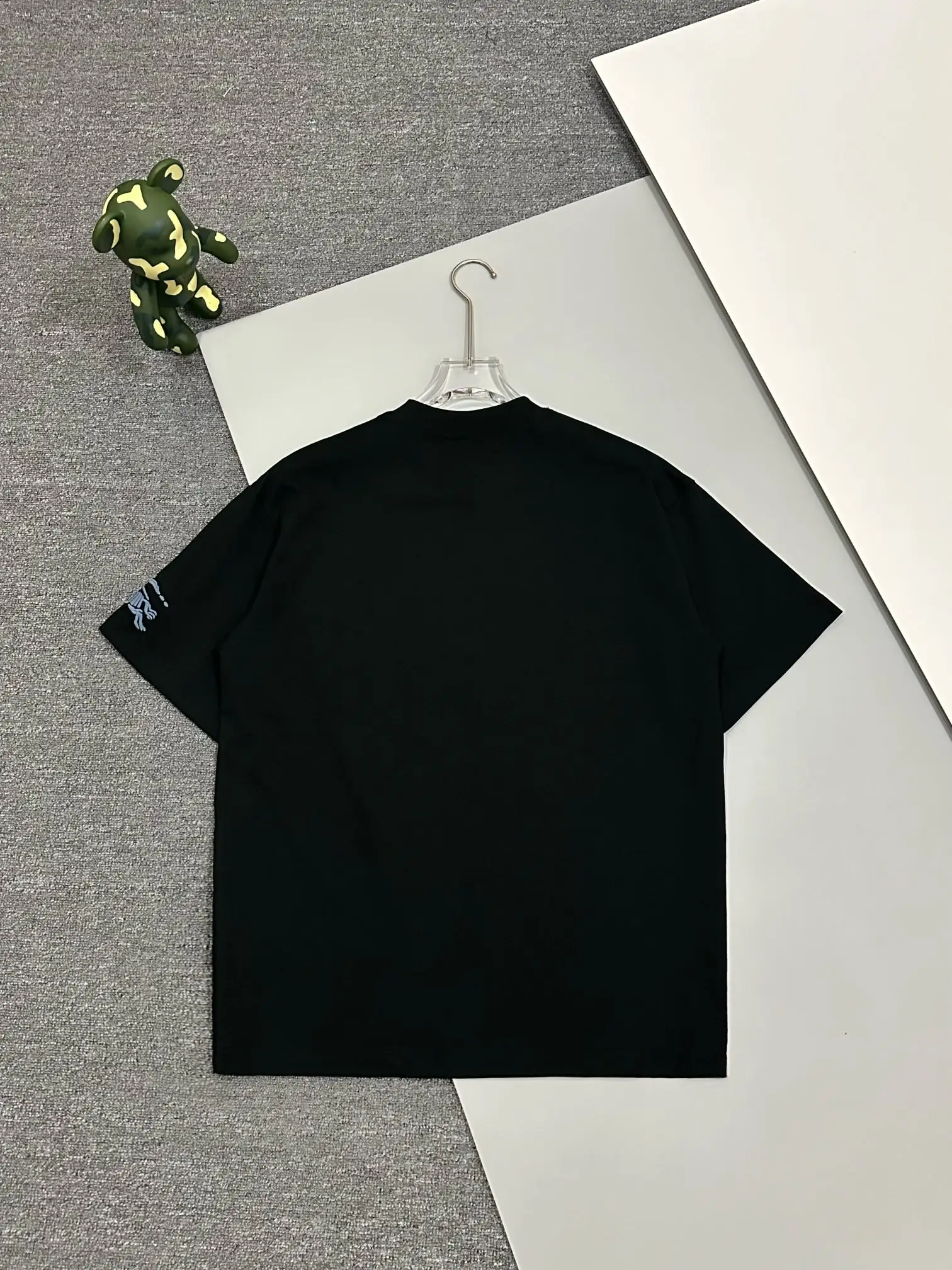Embroidered Monogram Cotton T-Shirt D13513058 — view 2