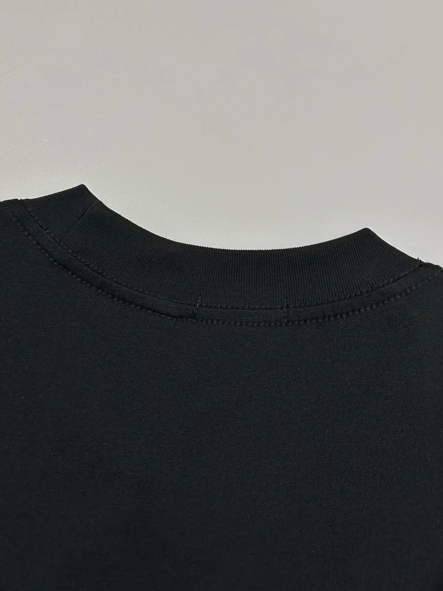 Embroidered Monogram Cotton T-Shirt D13513058 — view 7