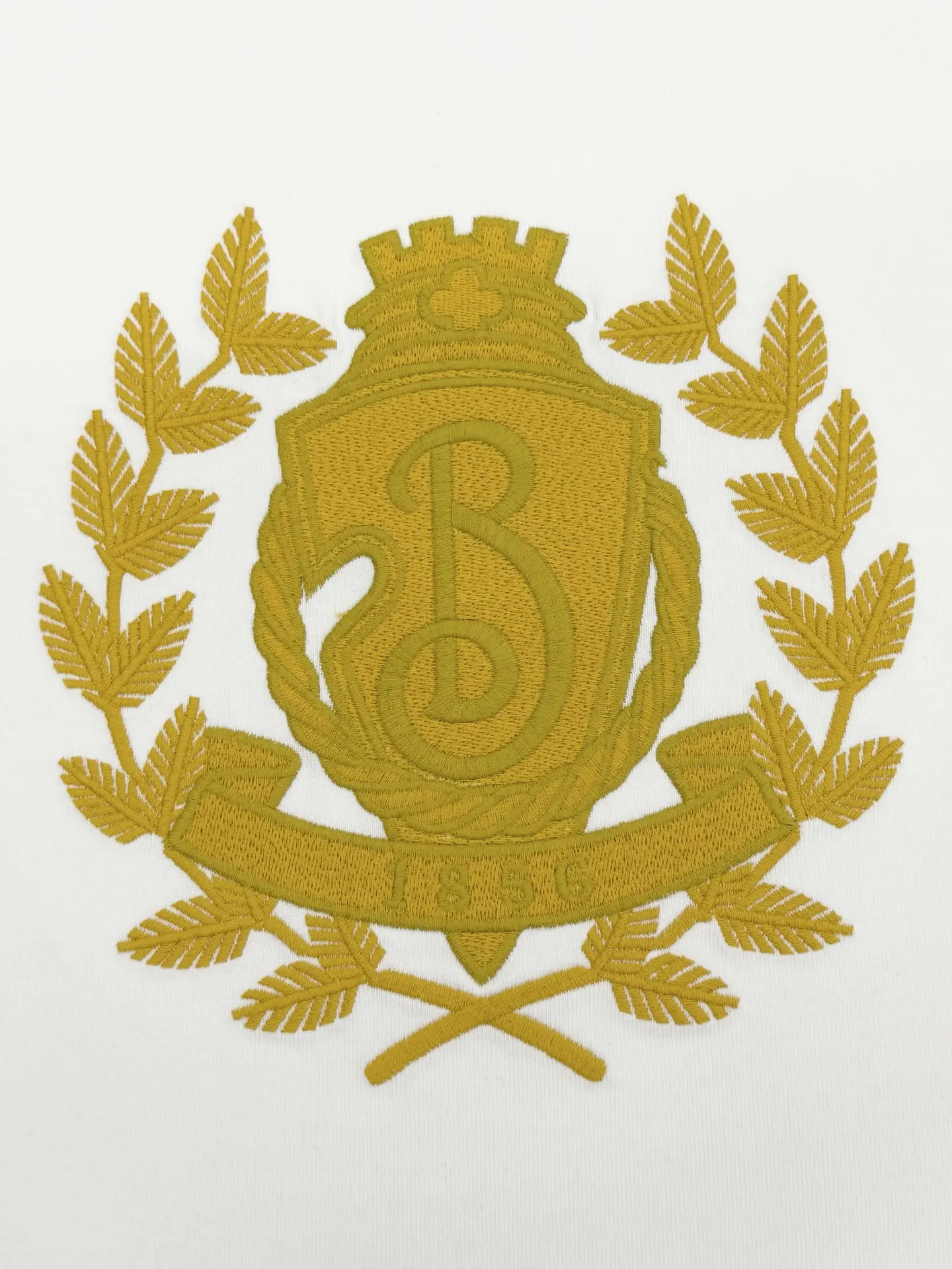 Embroidered Crest Cotton T-Shirt D14013071 — view 6