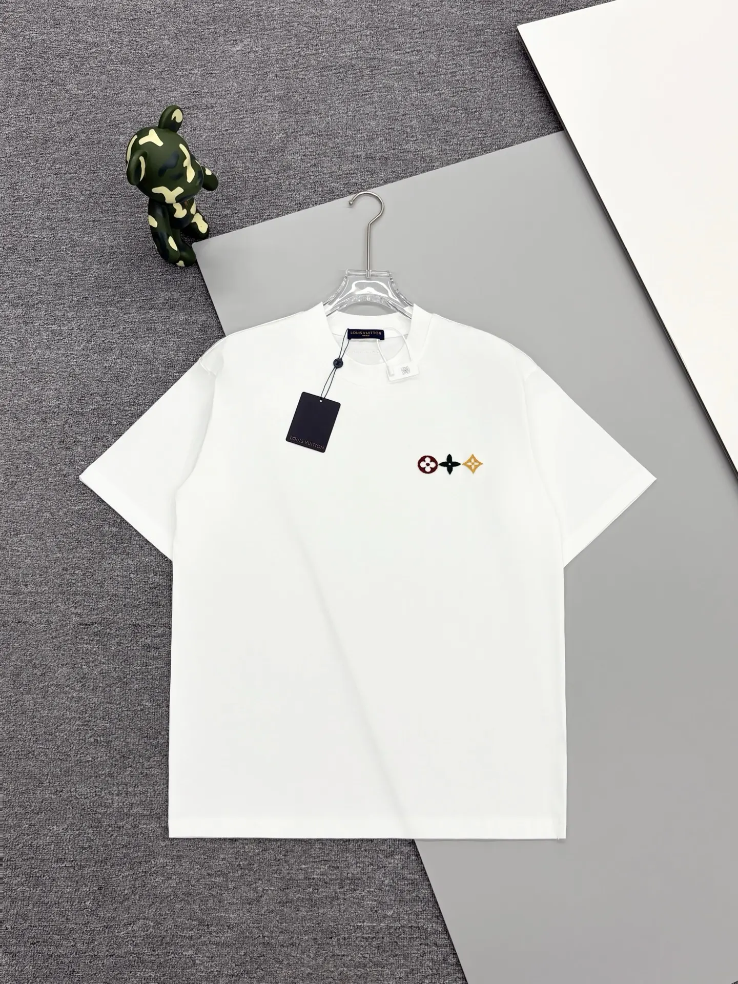 Embroidered Monogram Flower Cotton T-Shirt D14013392