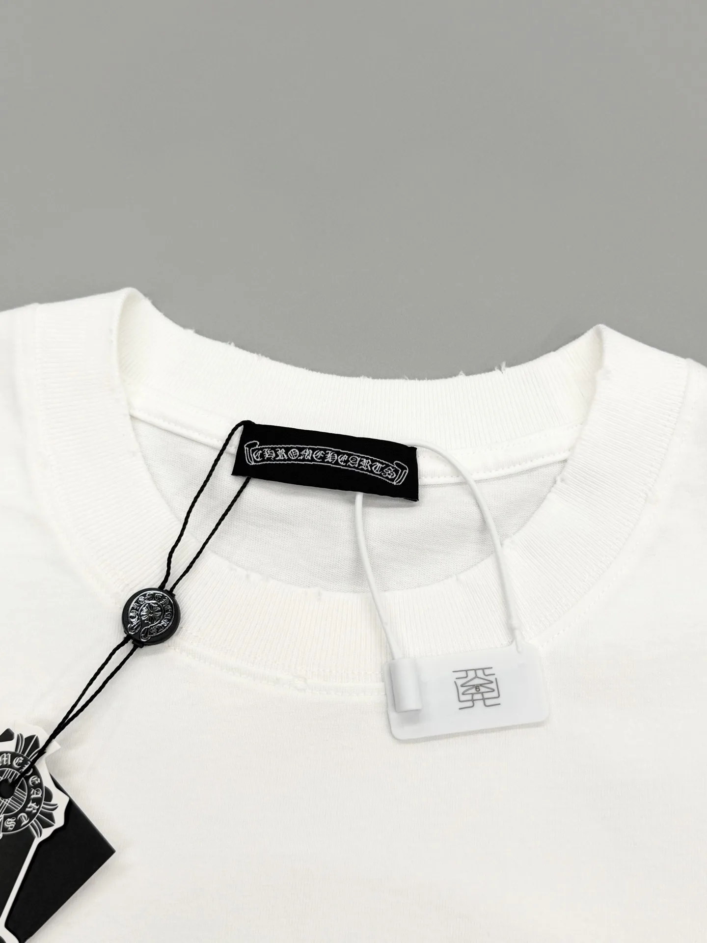 Horseshoe Embroidered Cotton T-Shirt D15013248 — view 3