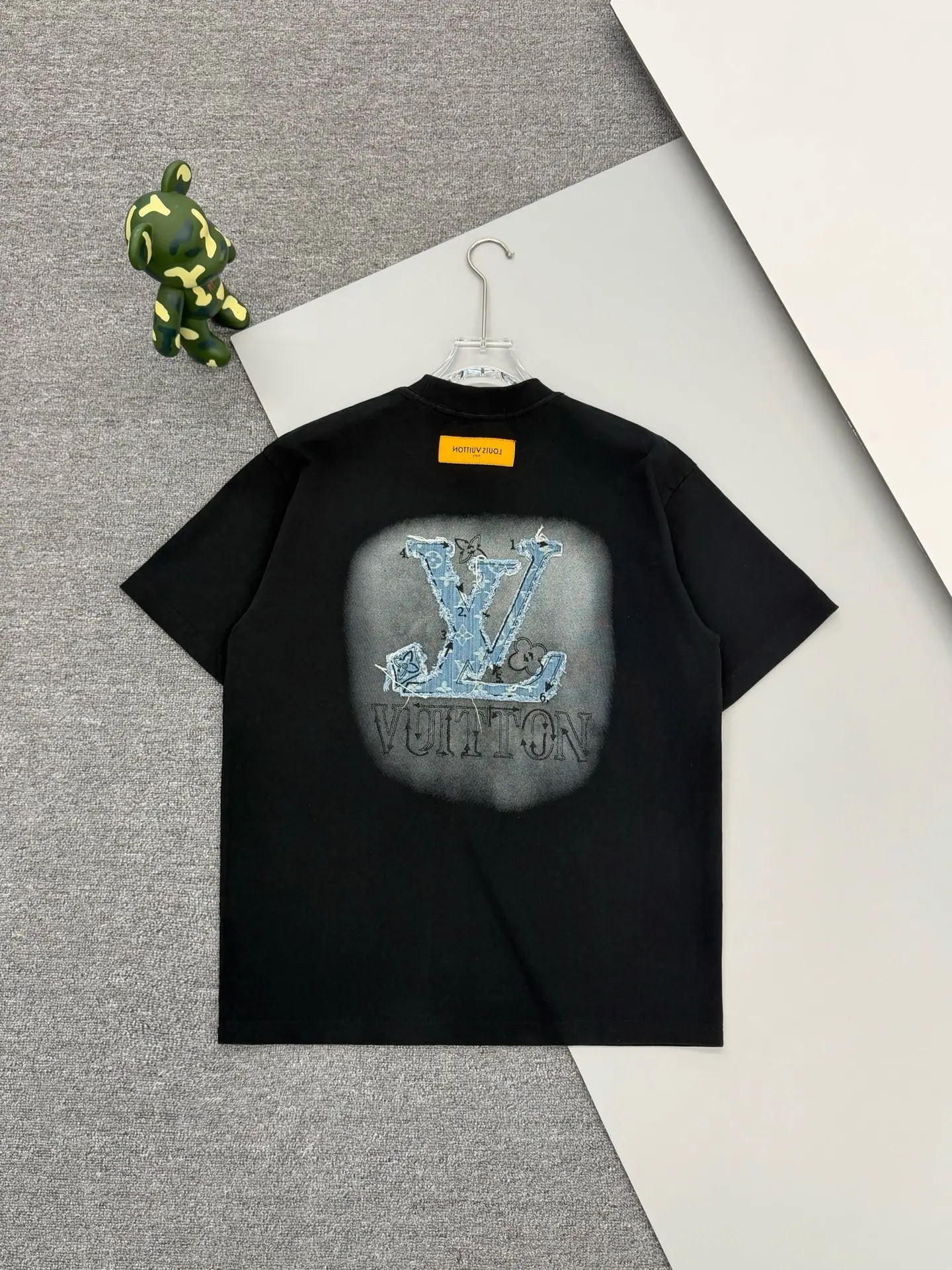 Embroidered Denim Patch Logo T-Shirt D15013247 — view 2