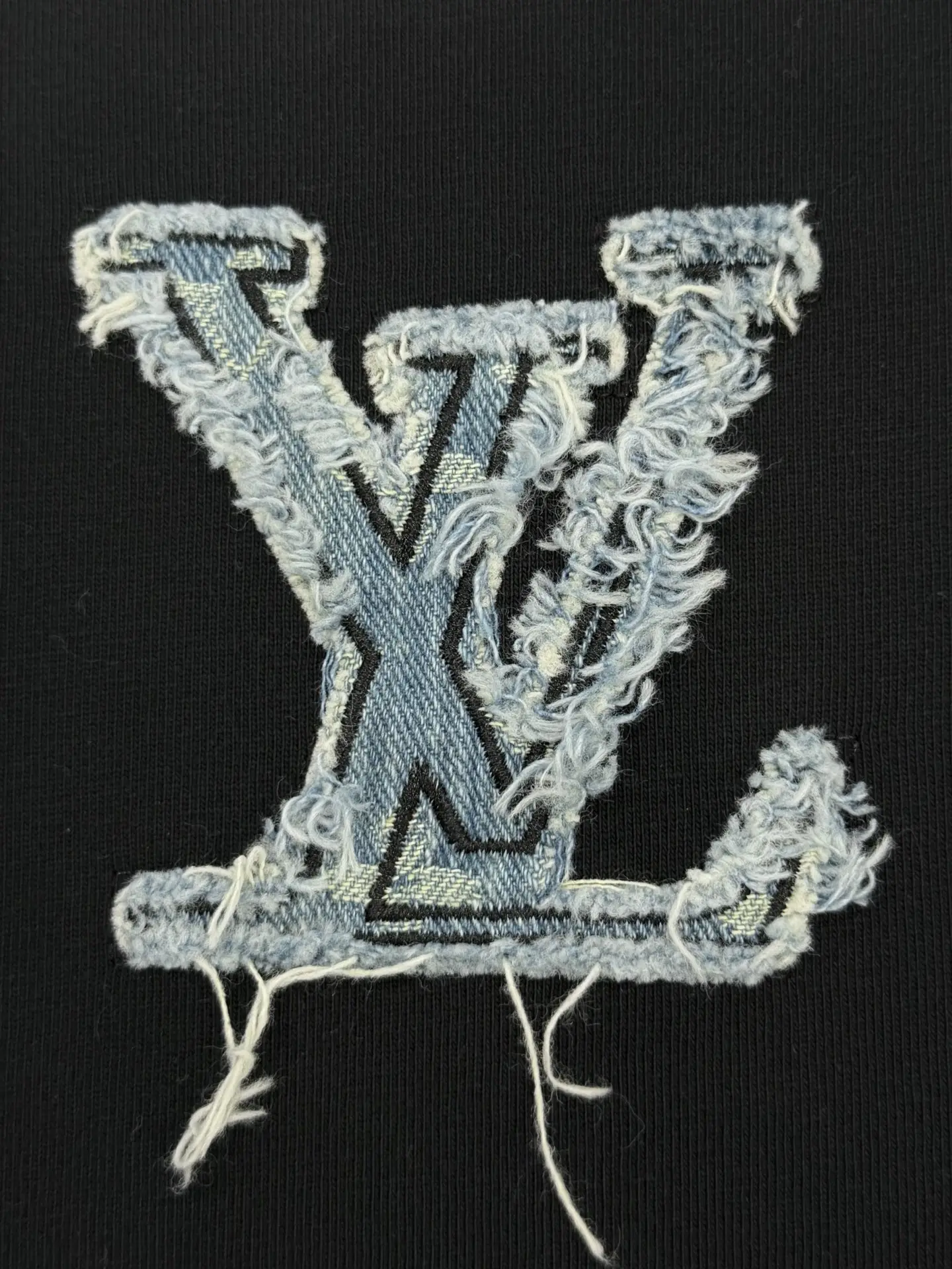 Embroidered Denim Patch Logo T-Shirt D15013247 — view 5