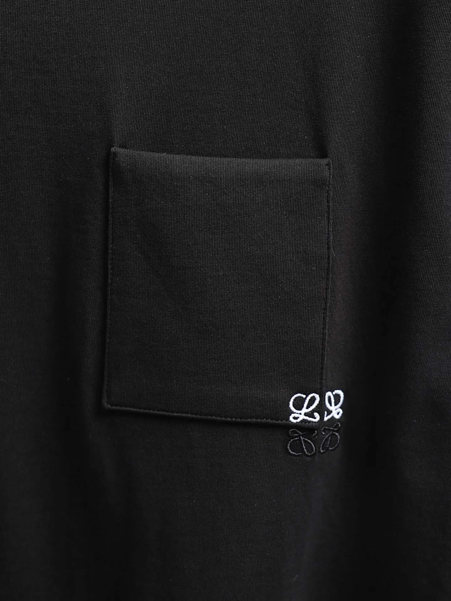 Anagram Embroidered Pocket T-Shirt D16020614 — view 3