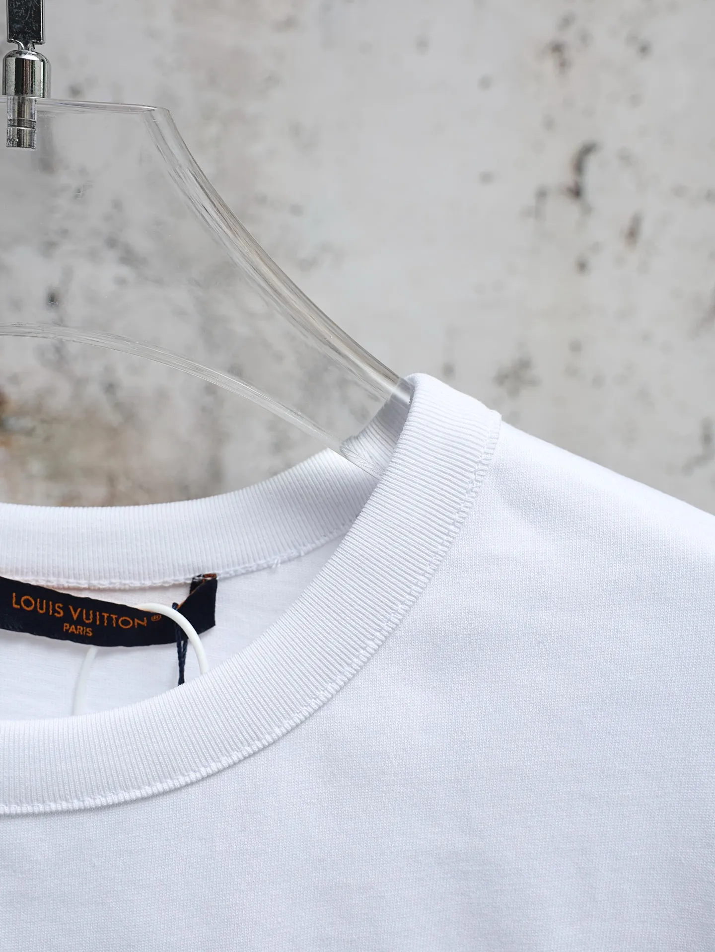 Leather Patch Cotton Crew-Neck T-Shirt D16020626 — view 5