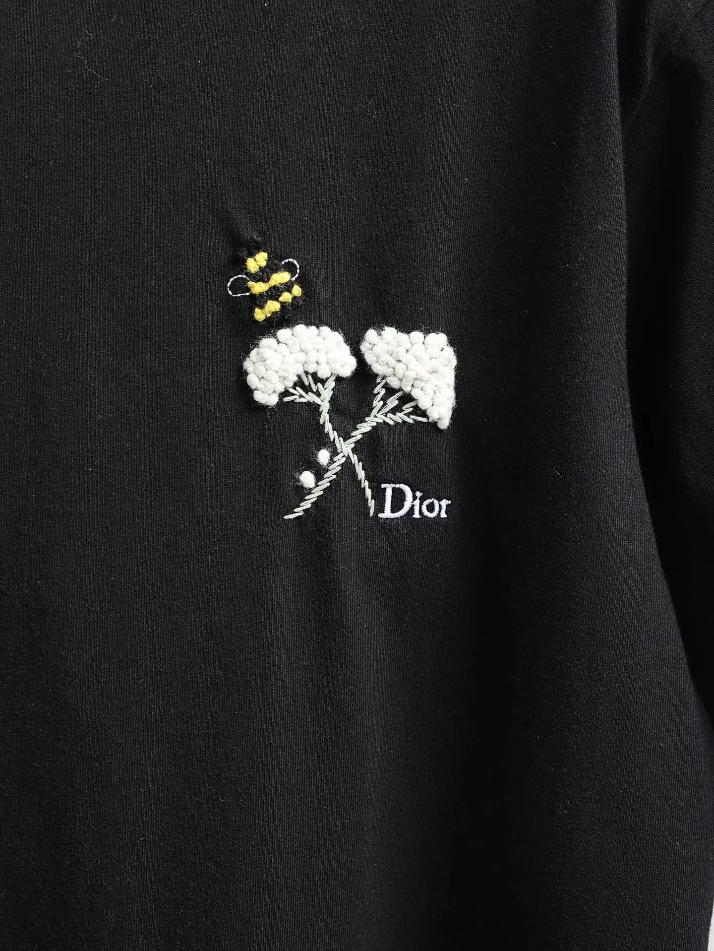 Embroidered Bee and Floral Cotton T-Shirt D17020617 — view 3