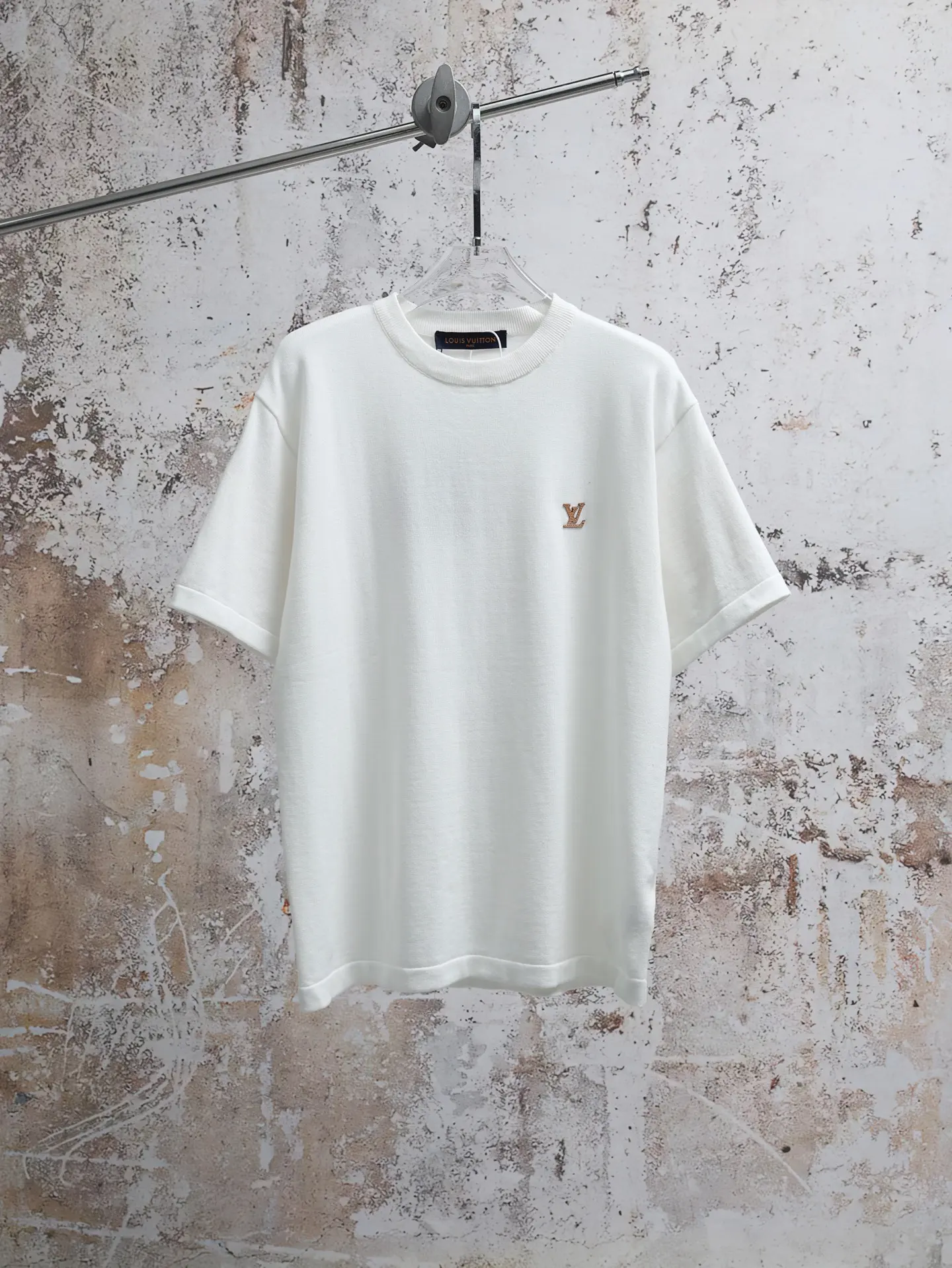 Leather Patch Cotton Knit T-Shirt D19020636